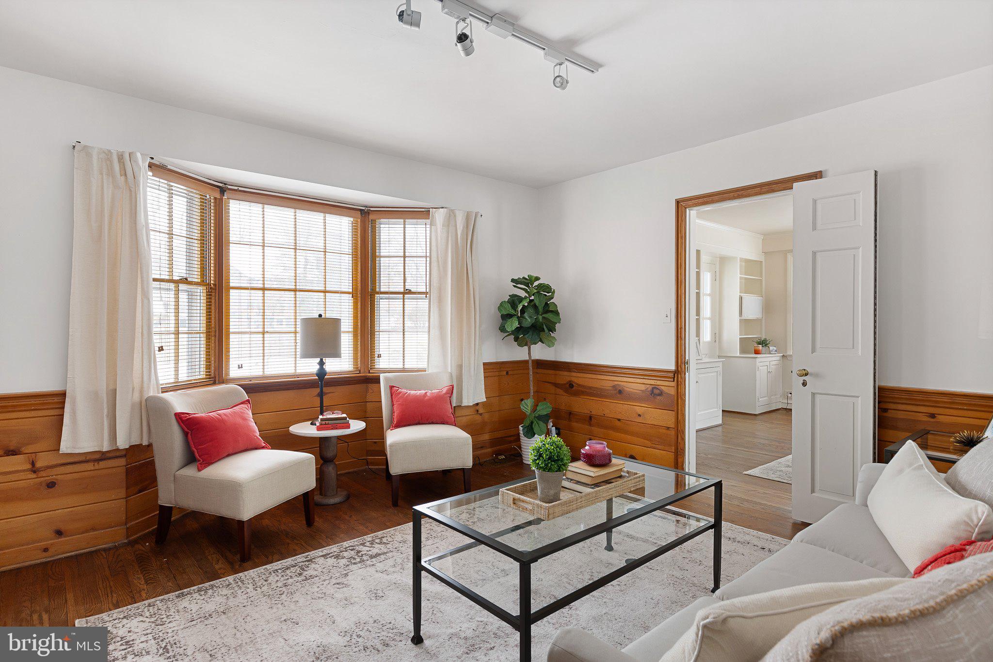 NOTTINGHAM MANOR - Residential