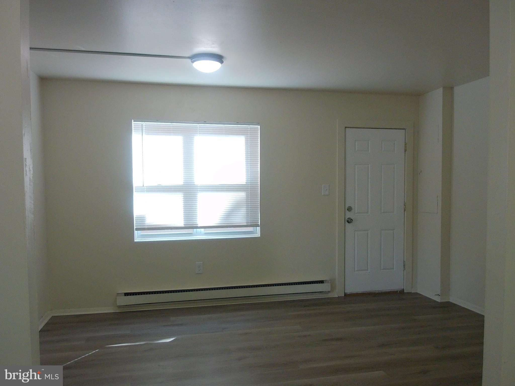 BRISTOL - Residential Lease