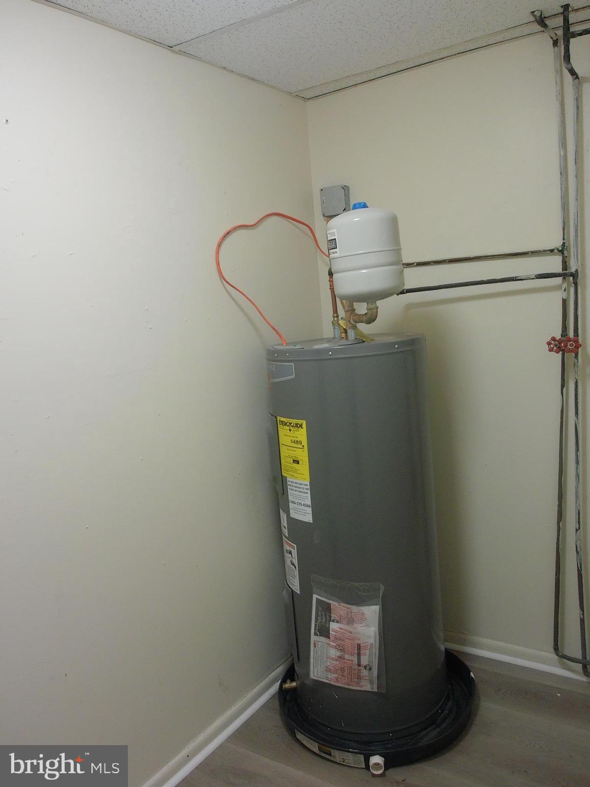 BRISTOL - Residential Lease