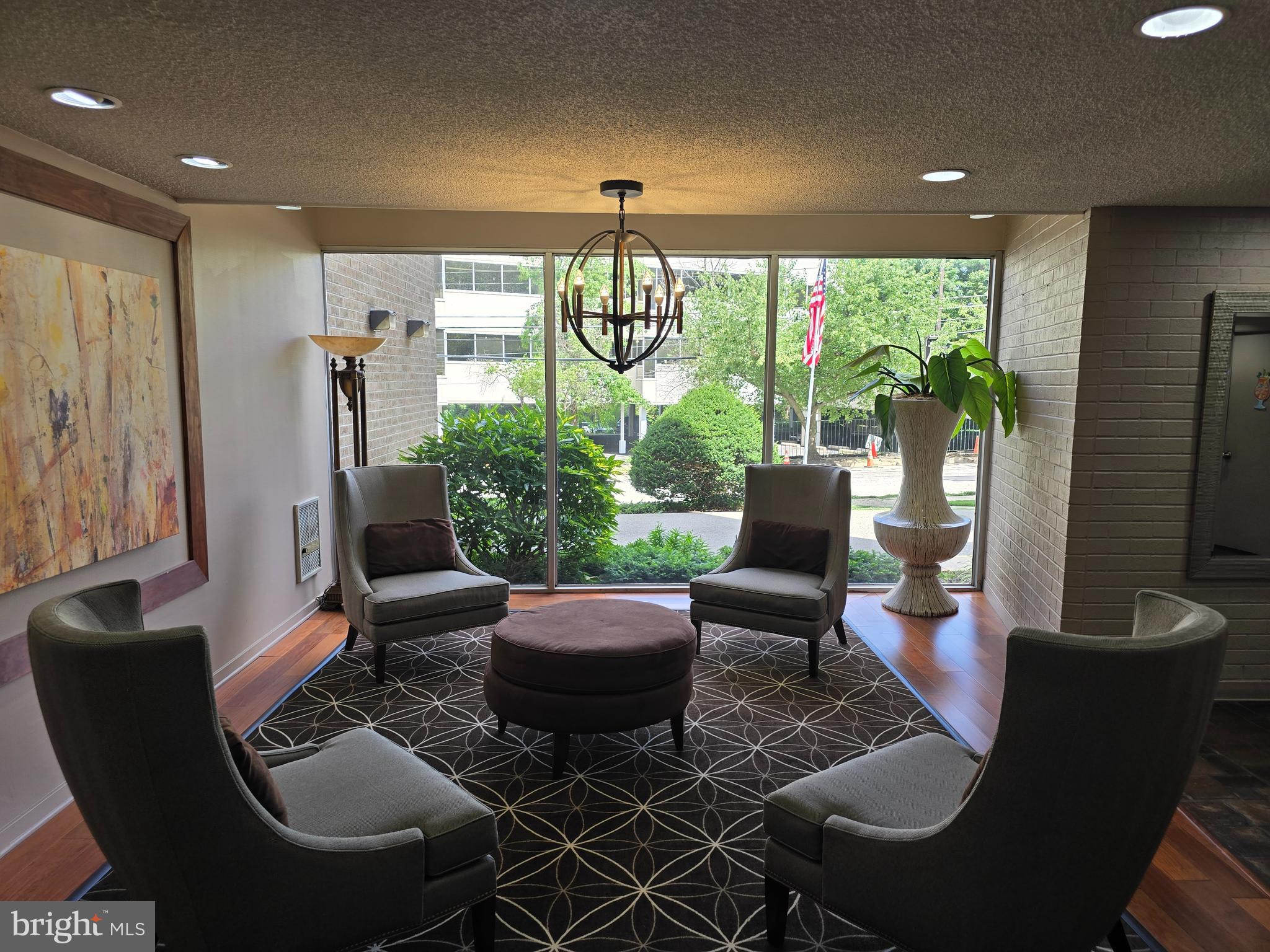 BEAVER HILL - Residential Lease