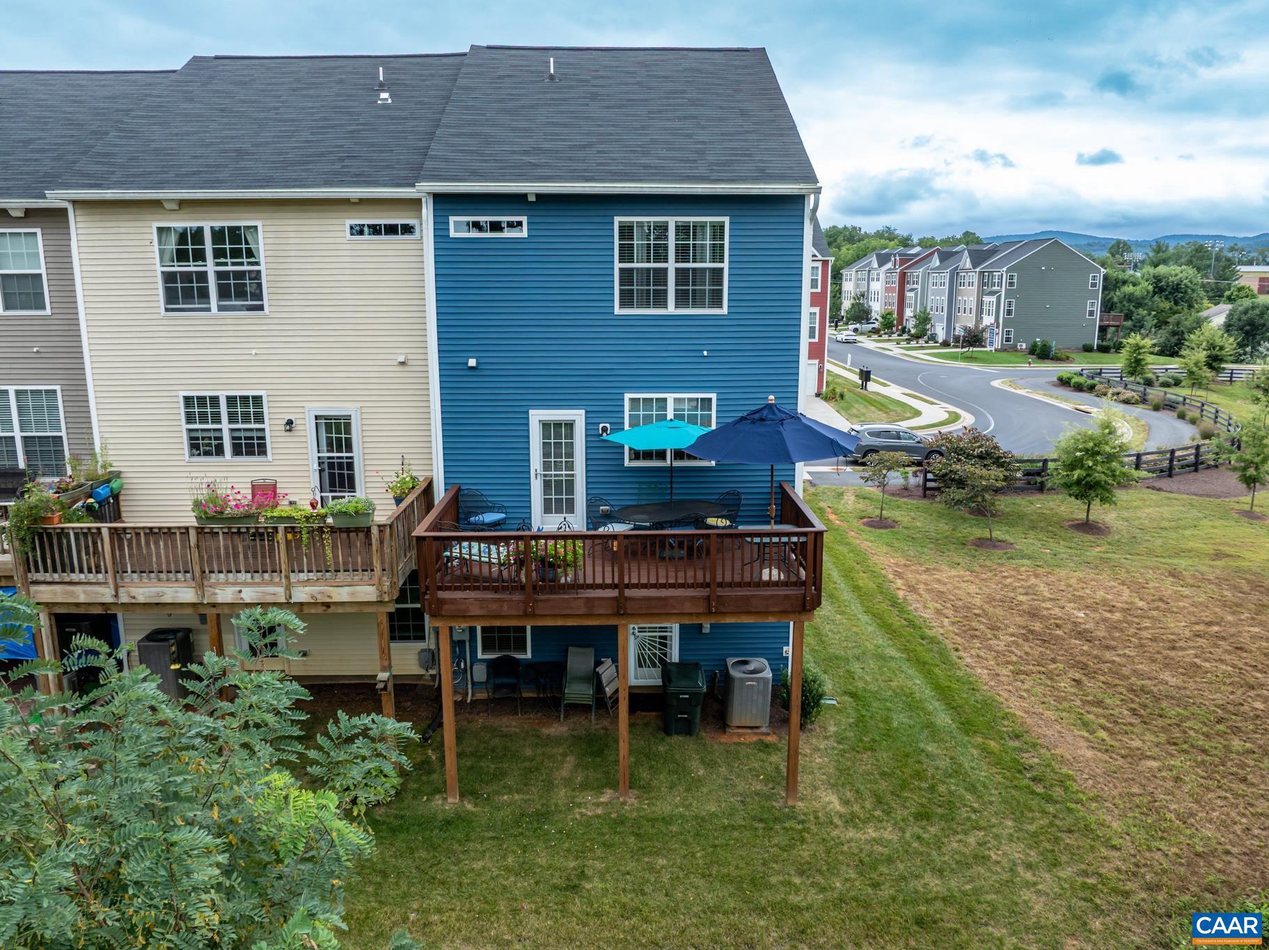 209 WILLOWSHIRE CT