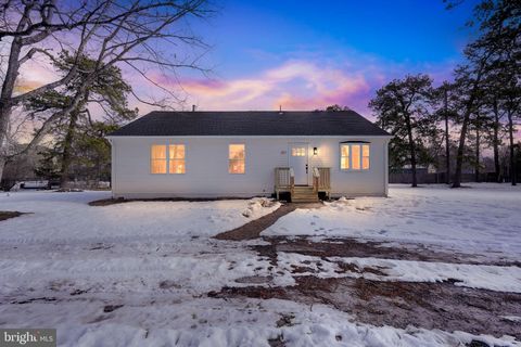 301 TECUMSEH TRAIL BROWNS MILLS NJ 08015