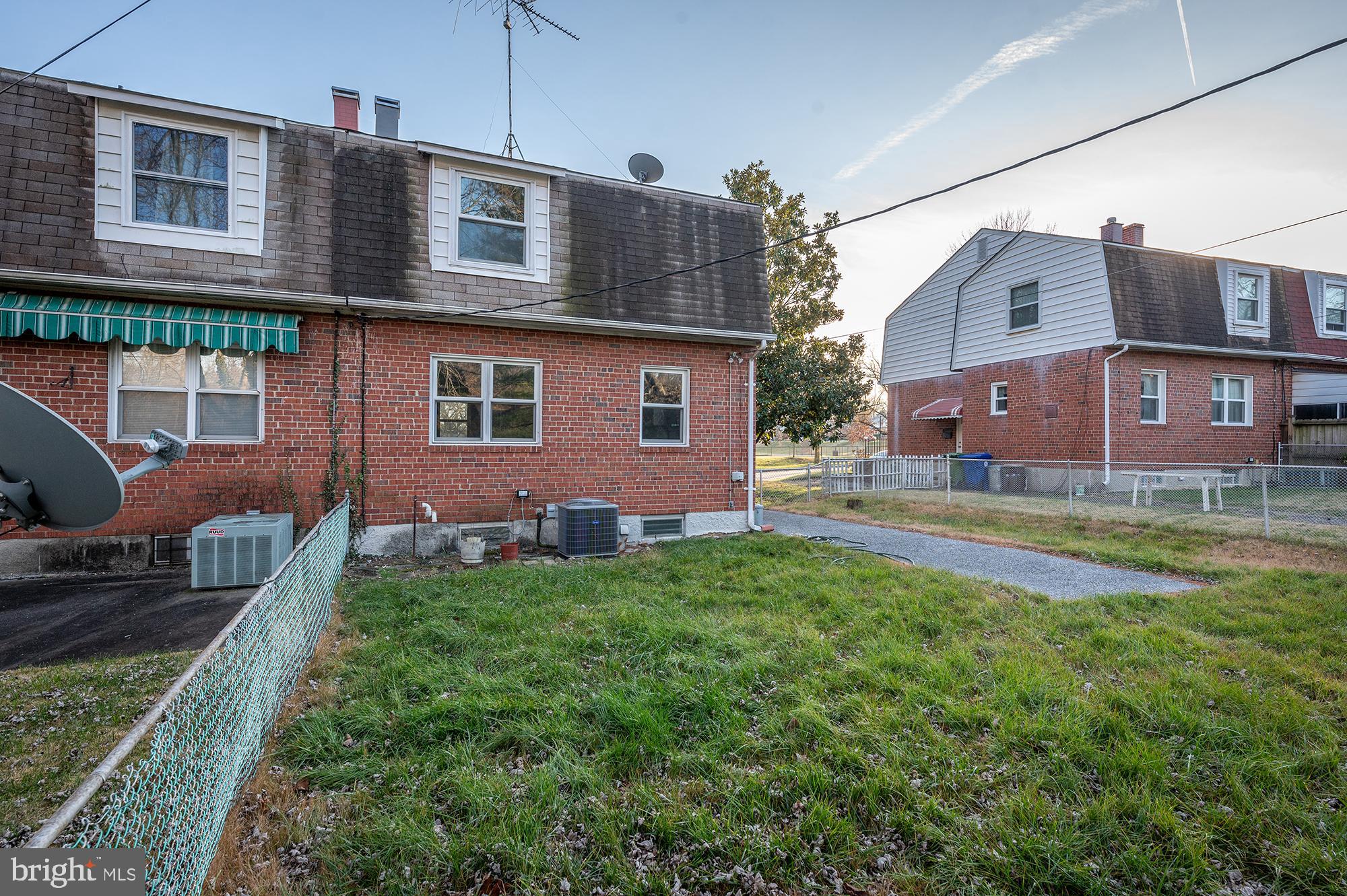 MOORES RUN - Residential