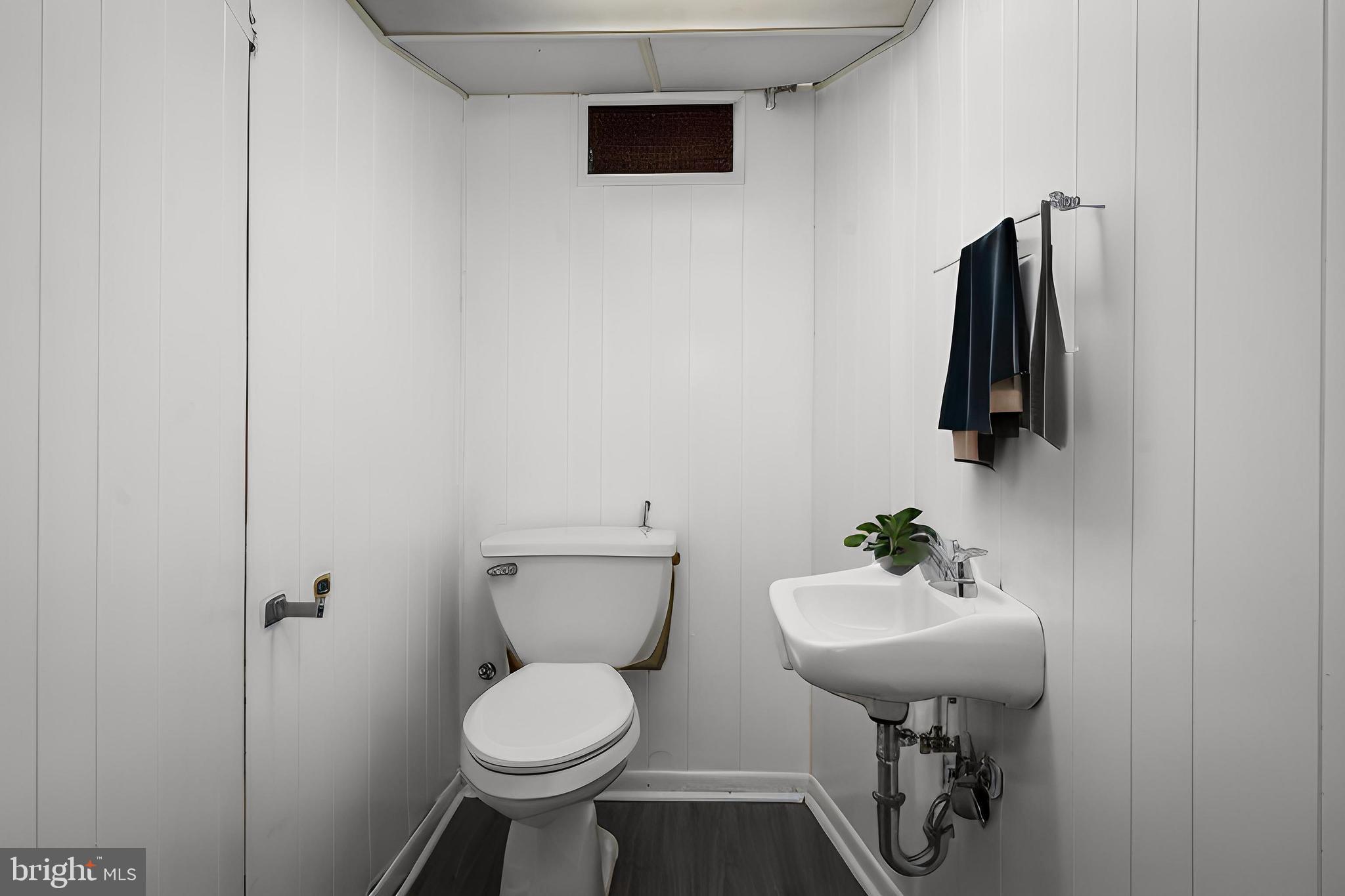 MOORES RUN - Residential