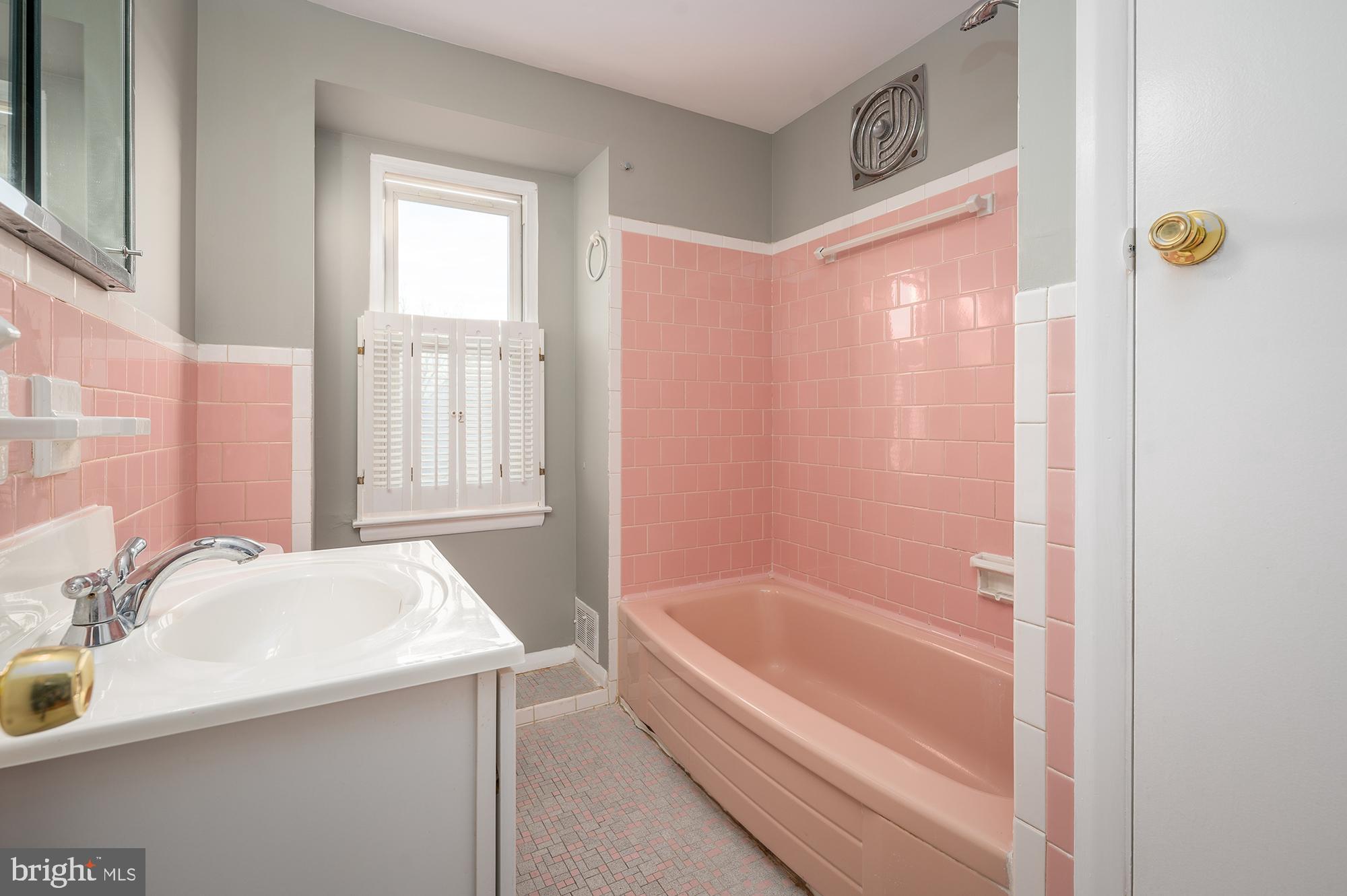 MOORES RUN - Residential