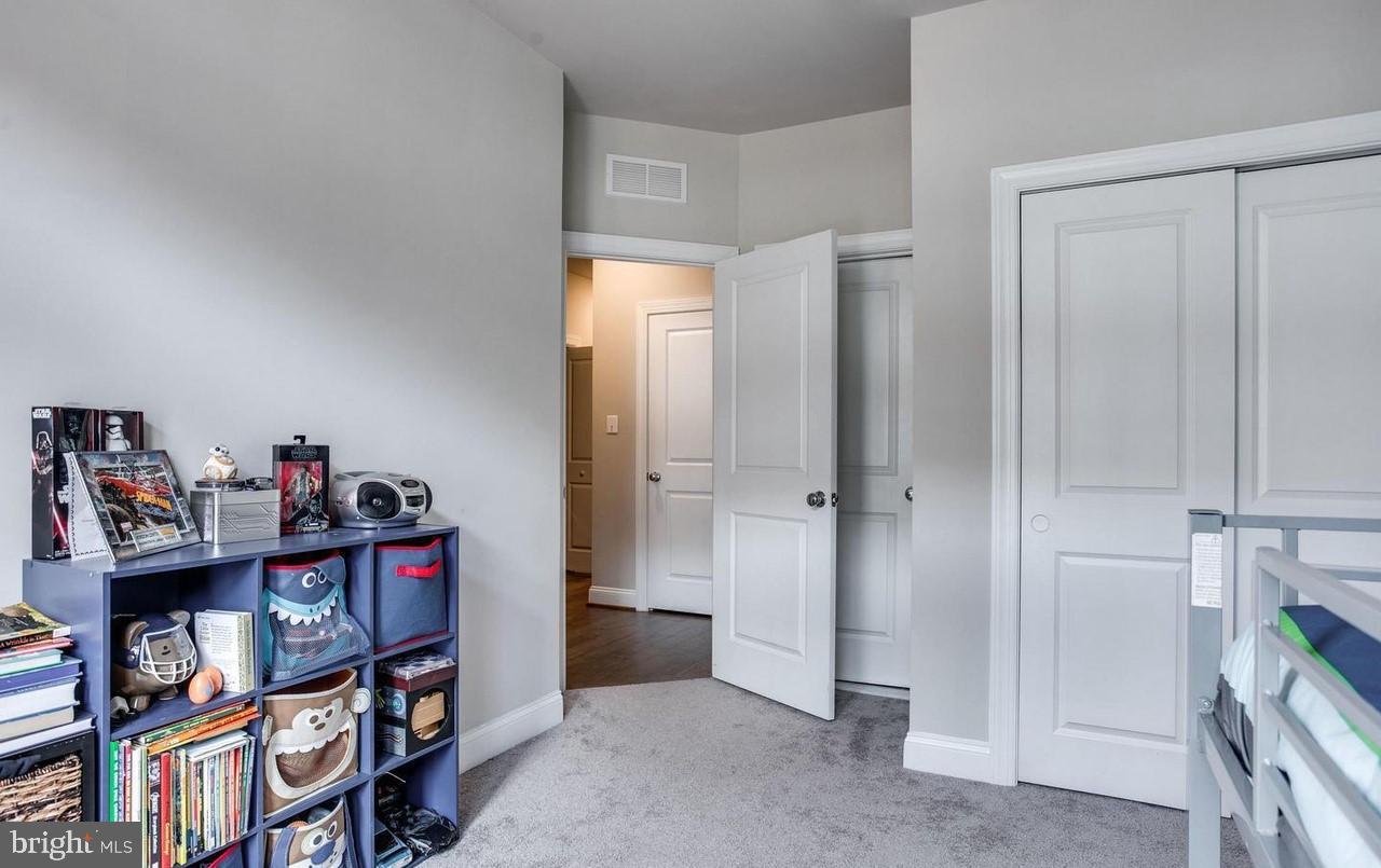 CARVER PLACE - Residential Lease