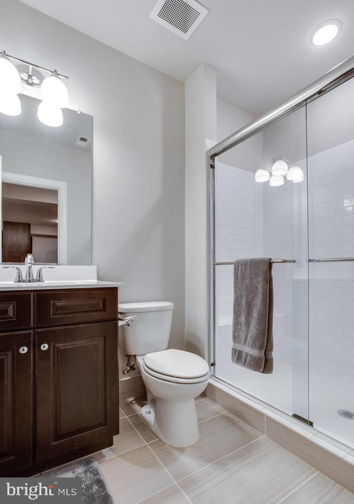 CARVER PLACE - Residential Lease