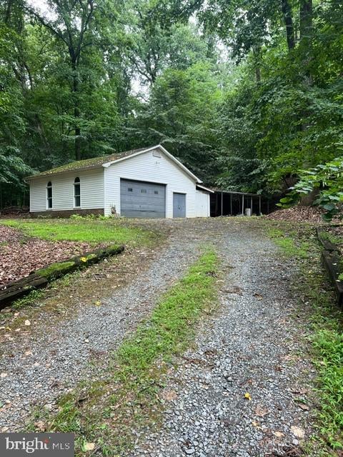6406 WHITE OAK COURT
