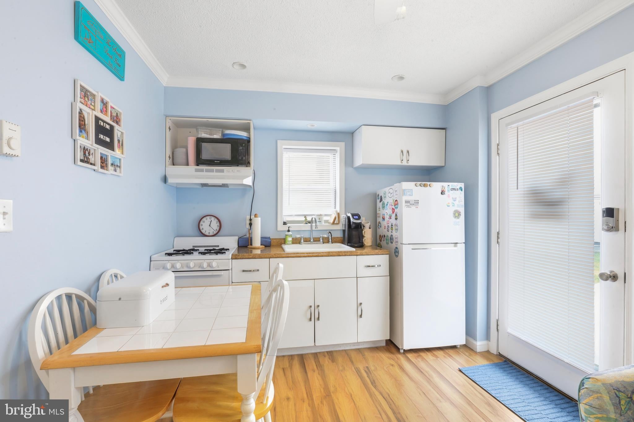 112 E 21ST AVENUE .5