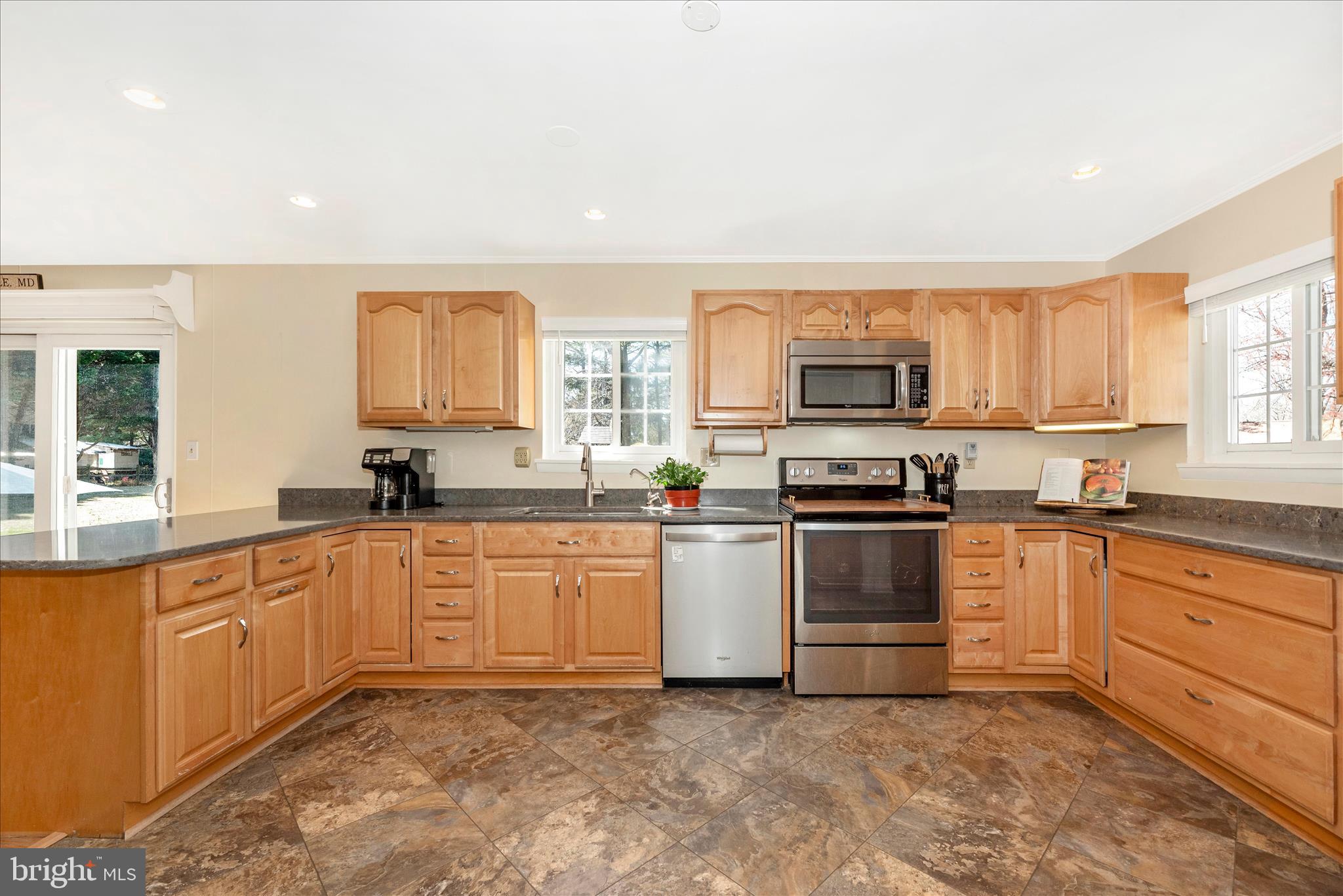 LOCH HAVEN - Residential