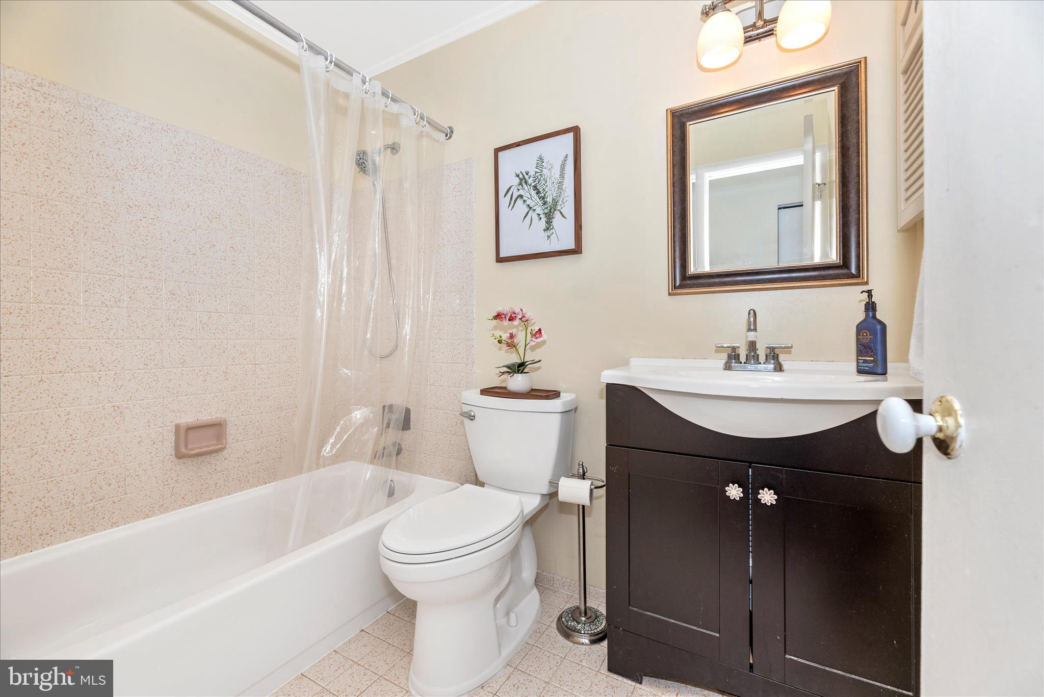 LOCH HAVEN - Residential