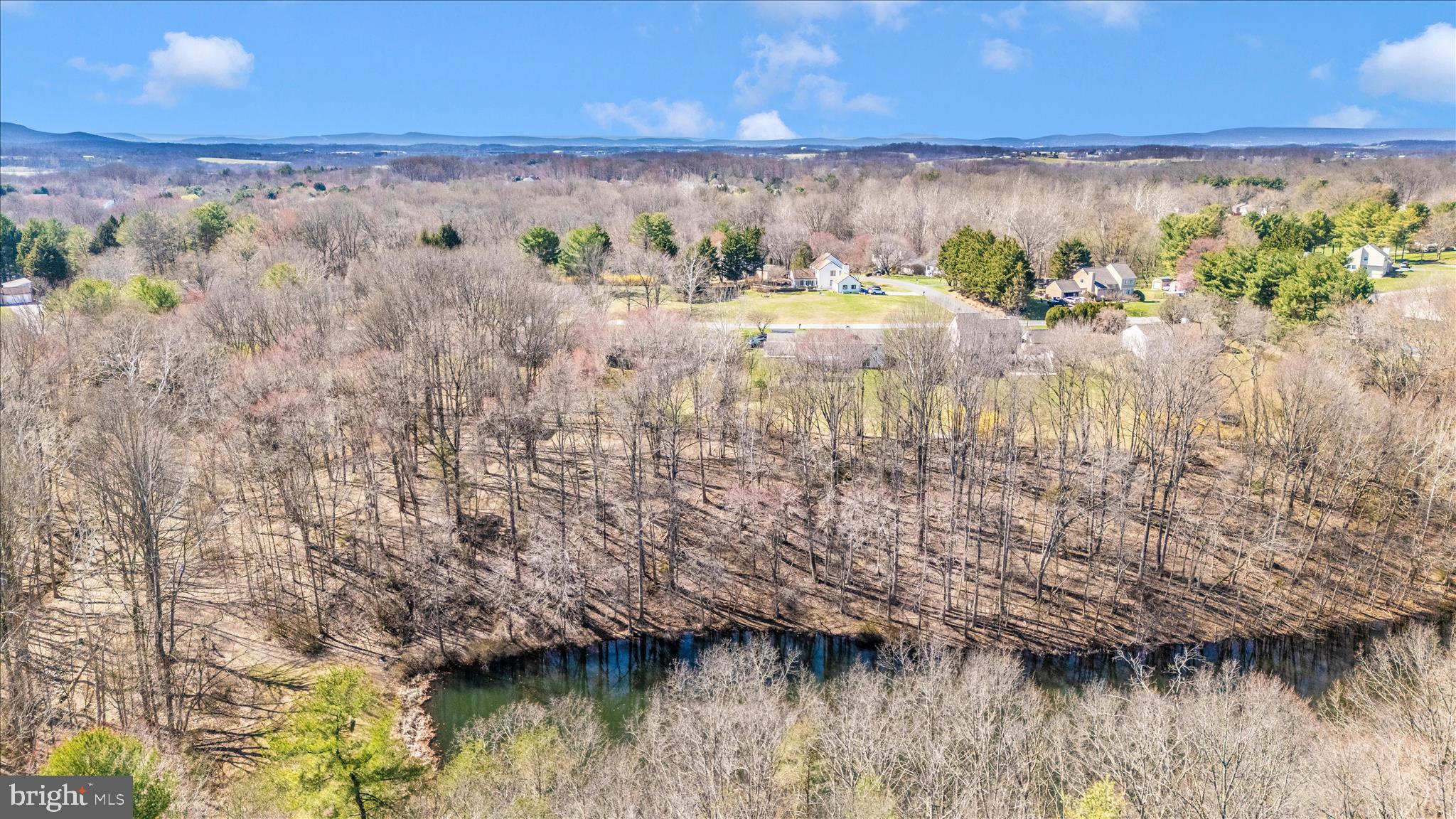 LOCH HAVEN - Residential