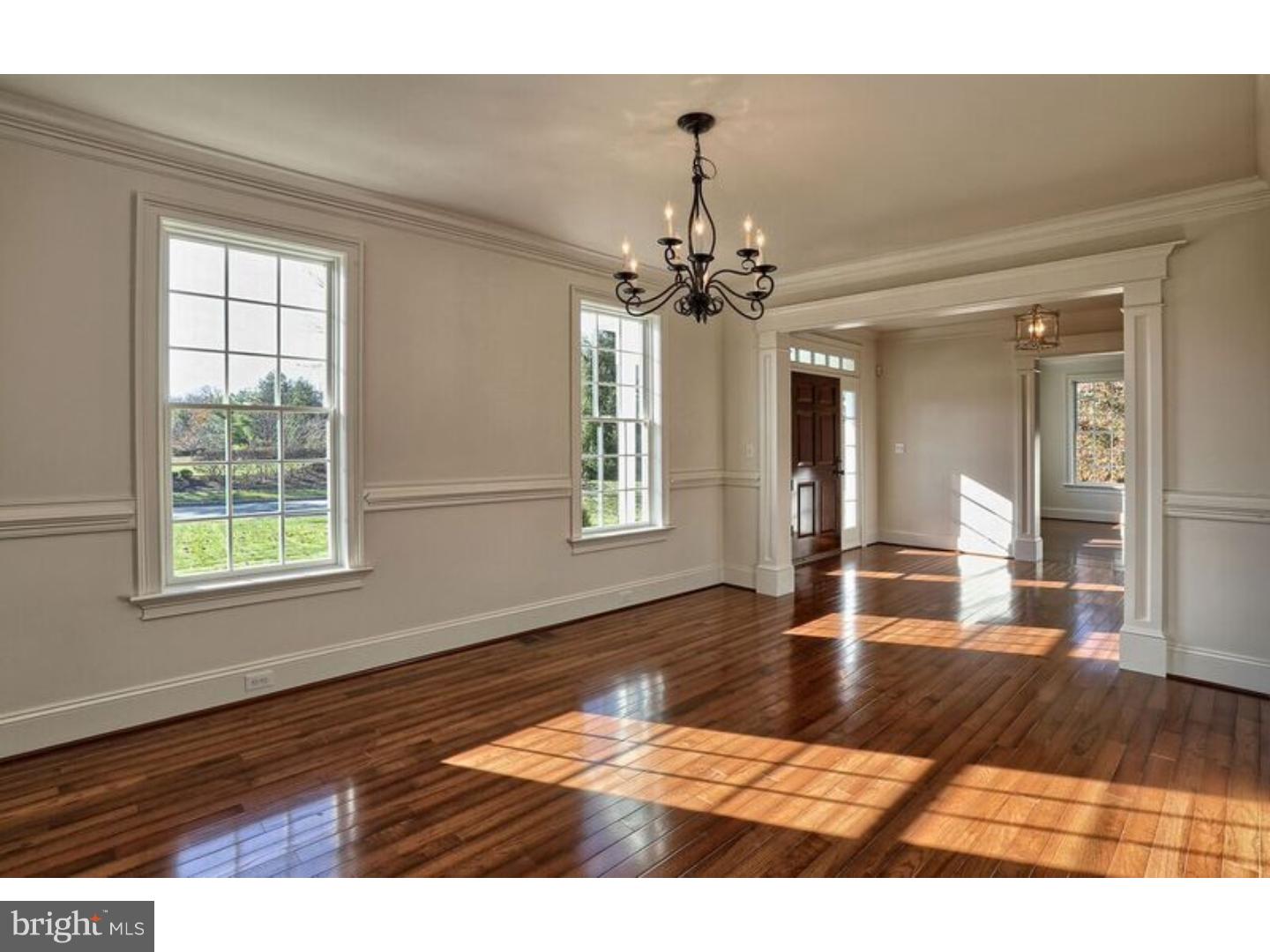 WHITE HORSE - Residential