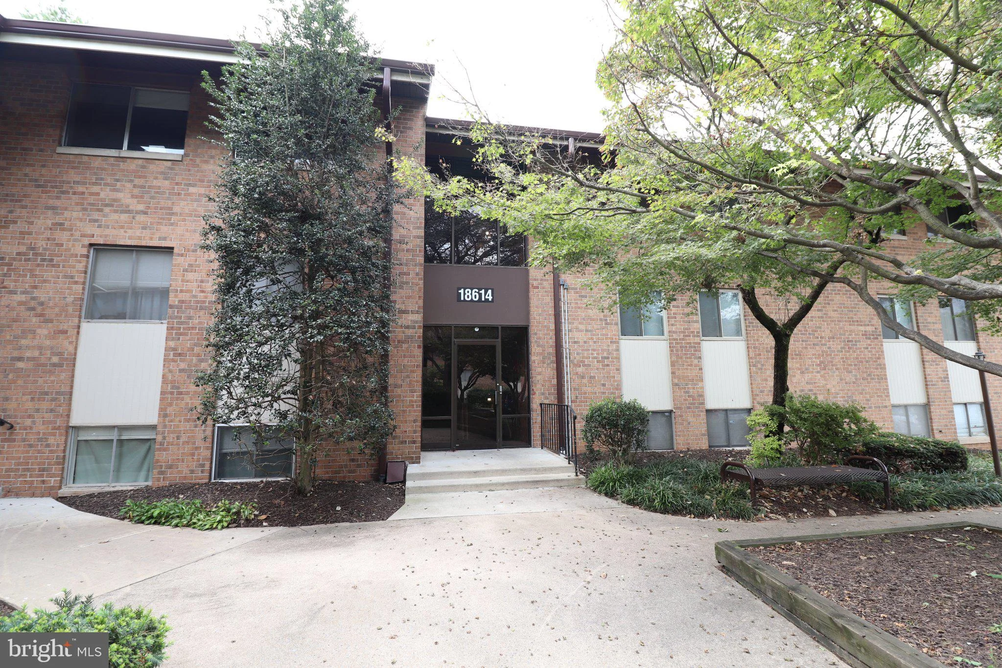18614 Walkers Choice Road Unit 5