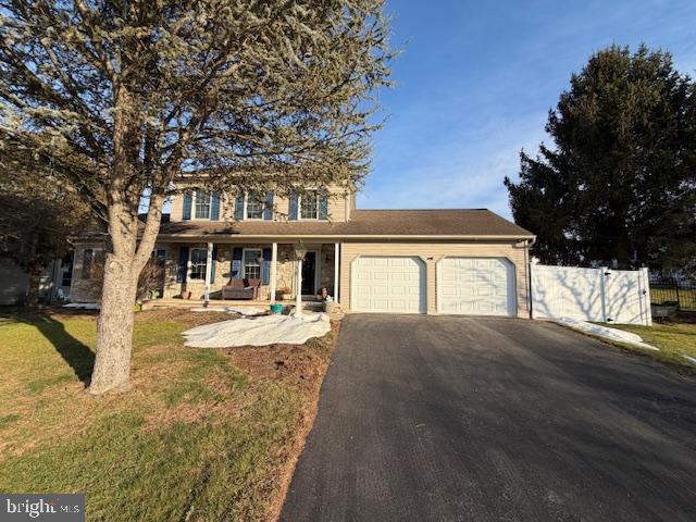 812 KINROSS AVENUE KINROSS