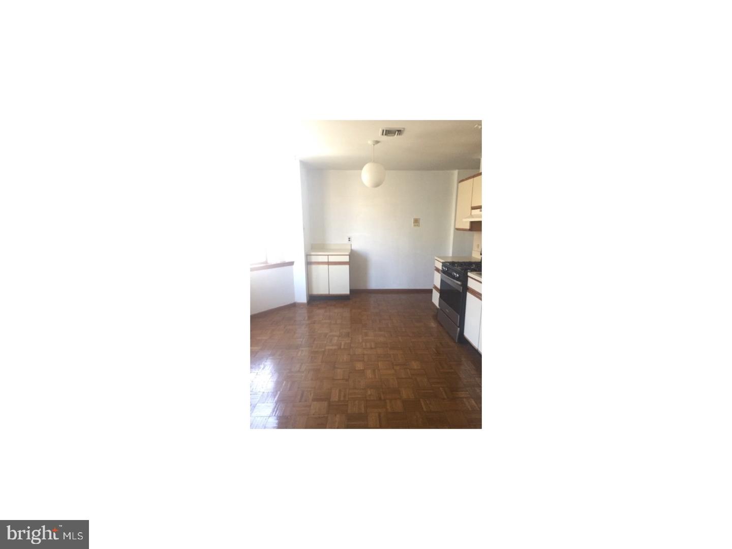 QUEEN VILLAGE - Residential Lease