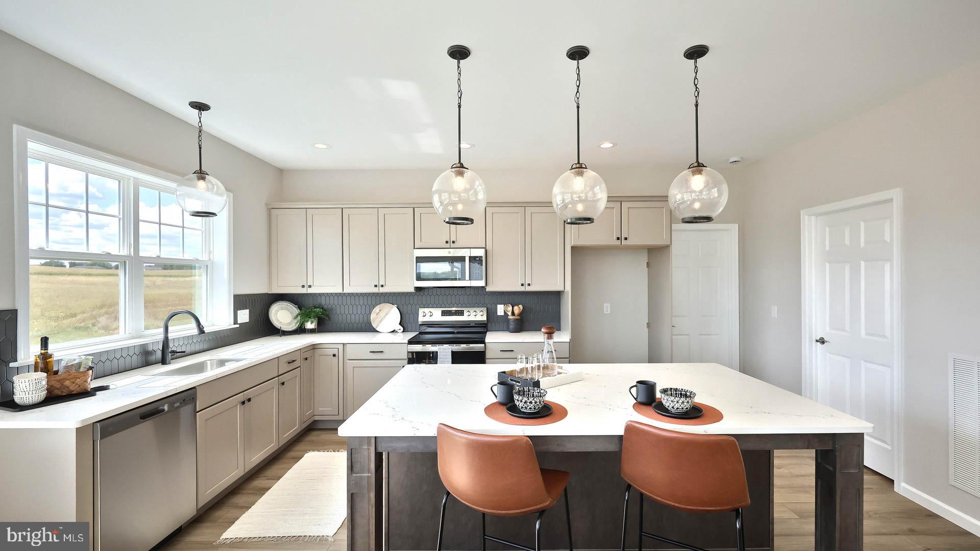 214 GRAND SUMMIT DRIVE