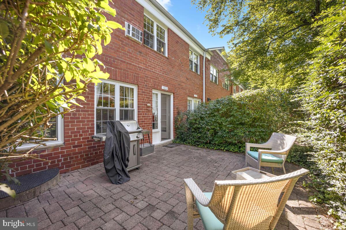 PARK  FAIRFAX - Residential