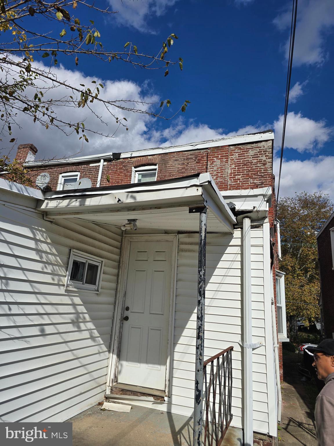 1134 HIGHLAND AVENUE 348