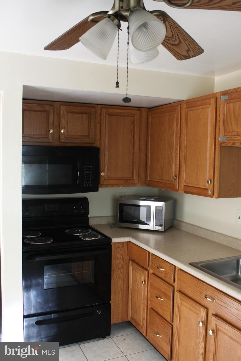 GEORGIAN HAMLET - Residential Lease