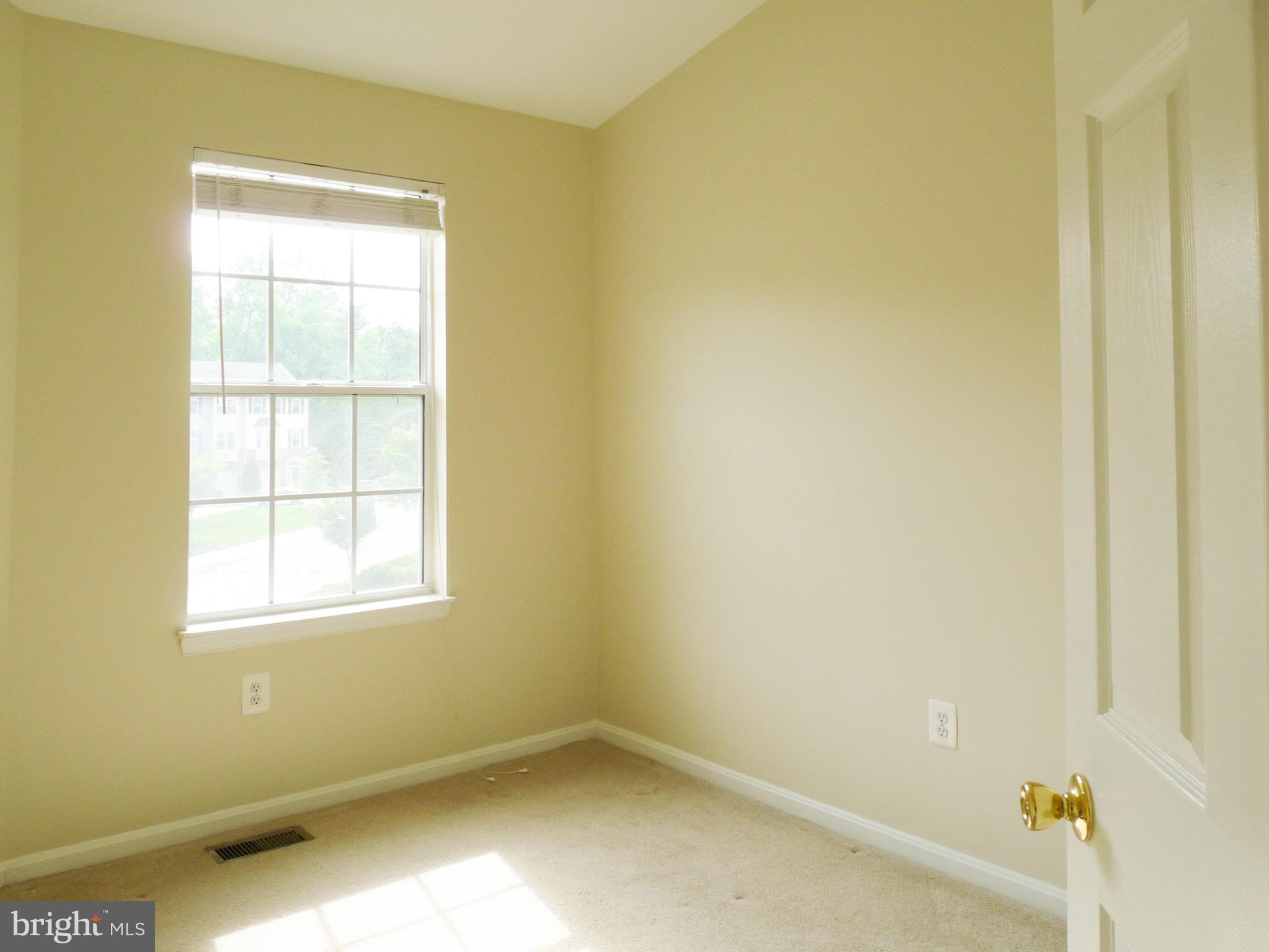 PINEY ORCHARD - Residential Lease