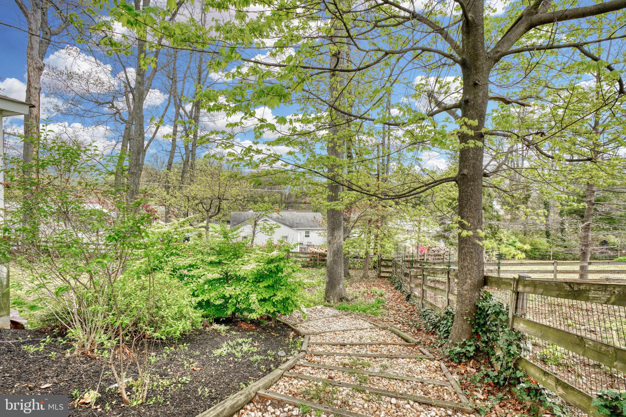 CROMWOOD - Residential