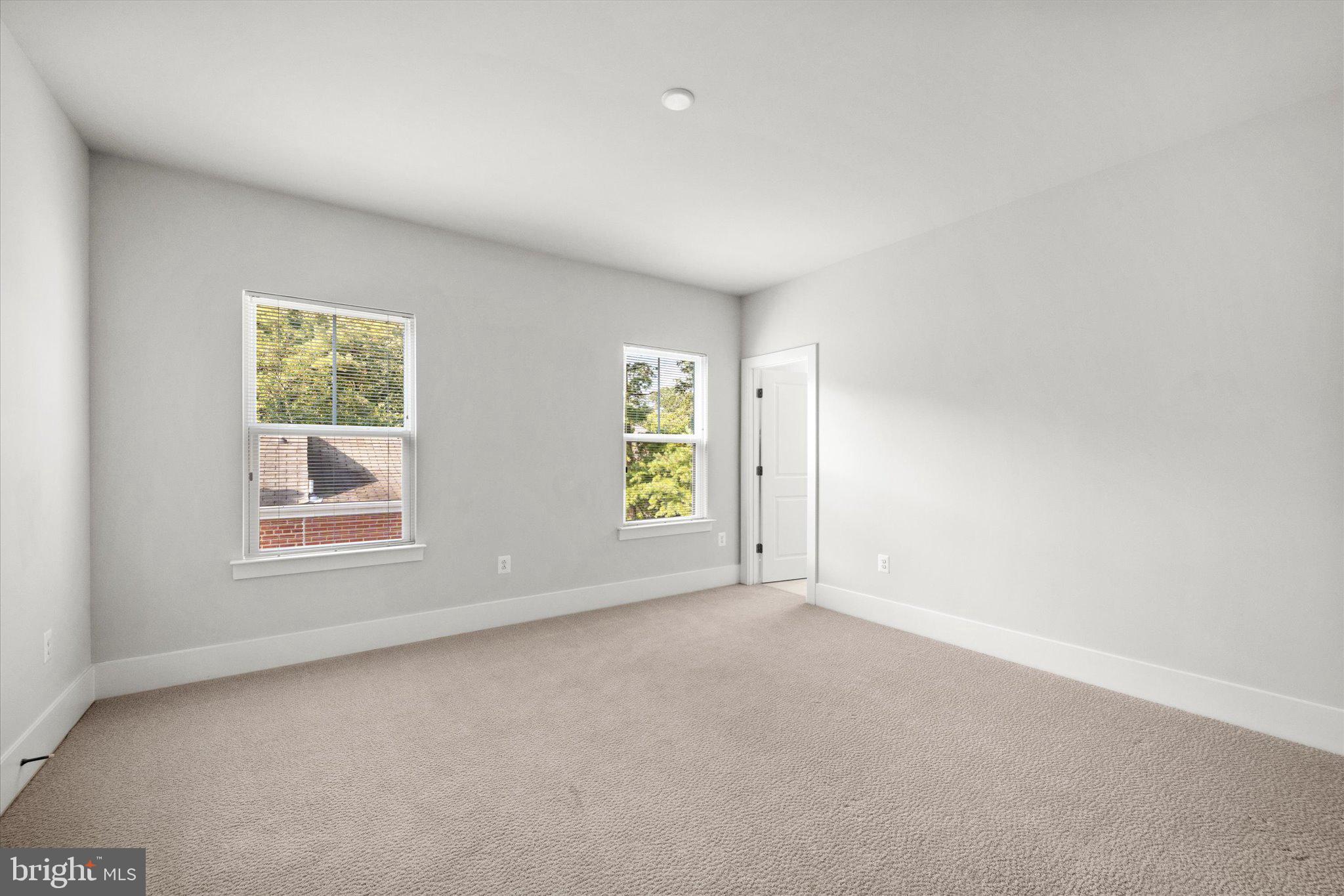 MILBURN TERRACE - Residential