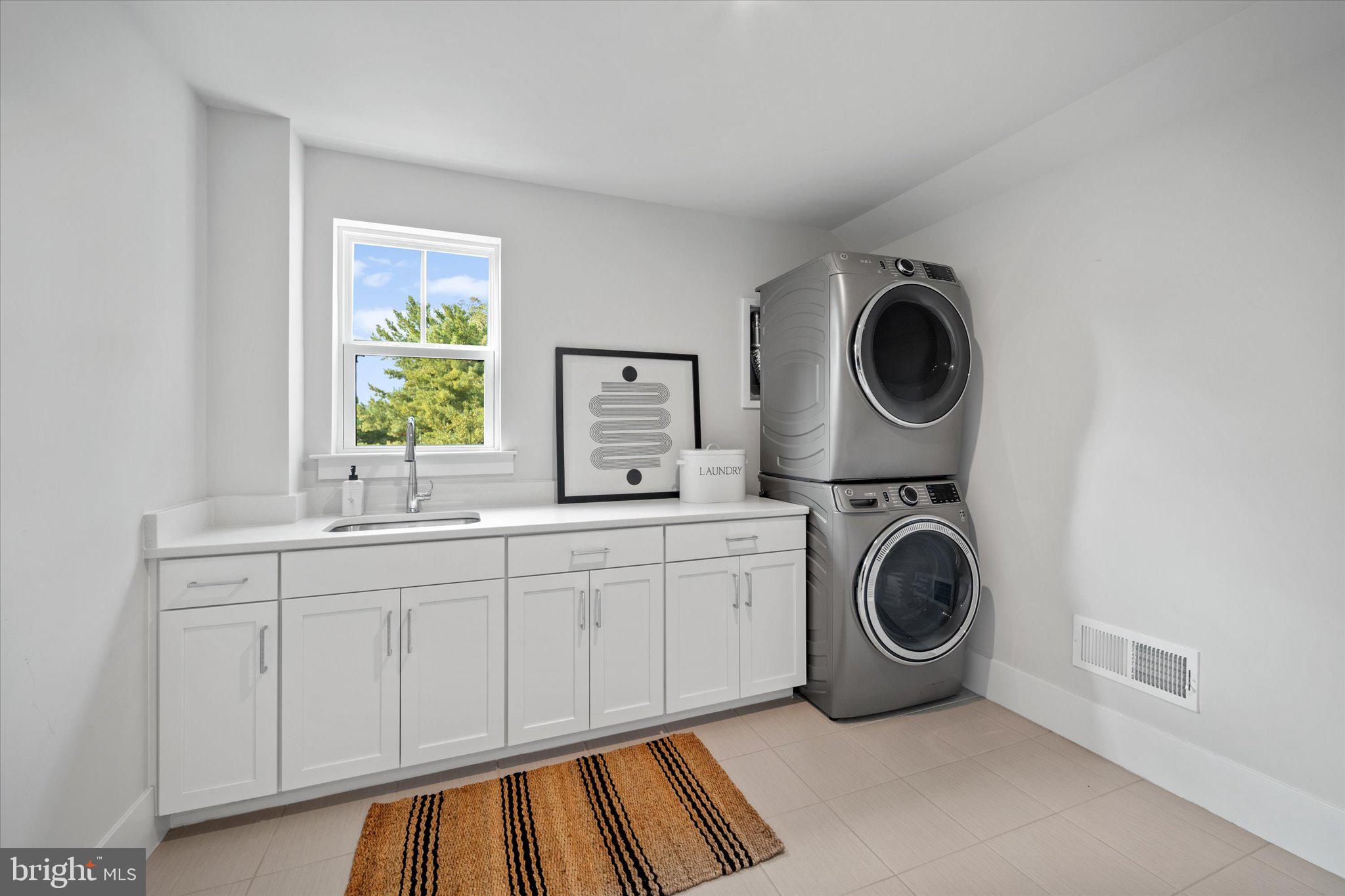 MILBURN TERRACE - Residential