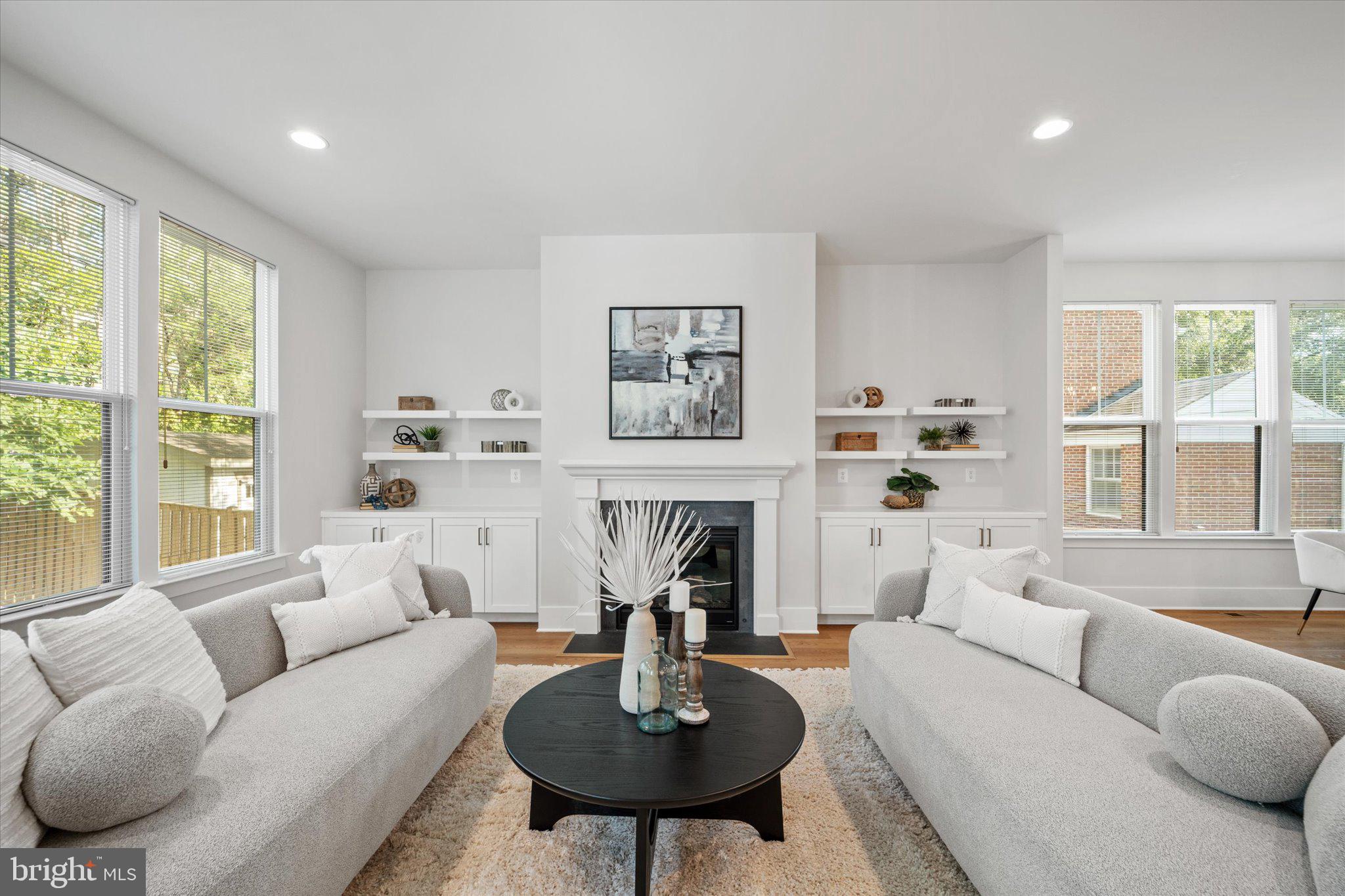 MILBURN TERRACE - Residential