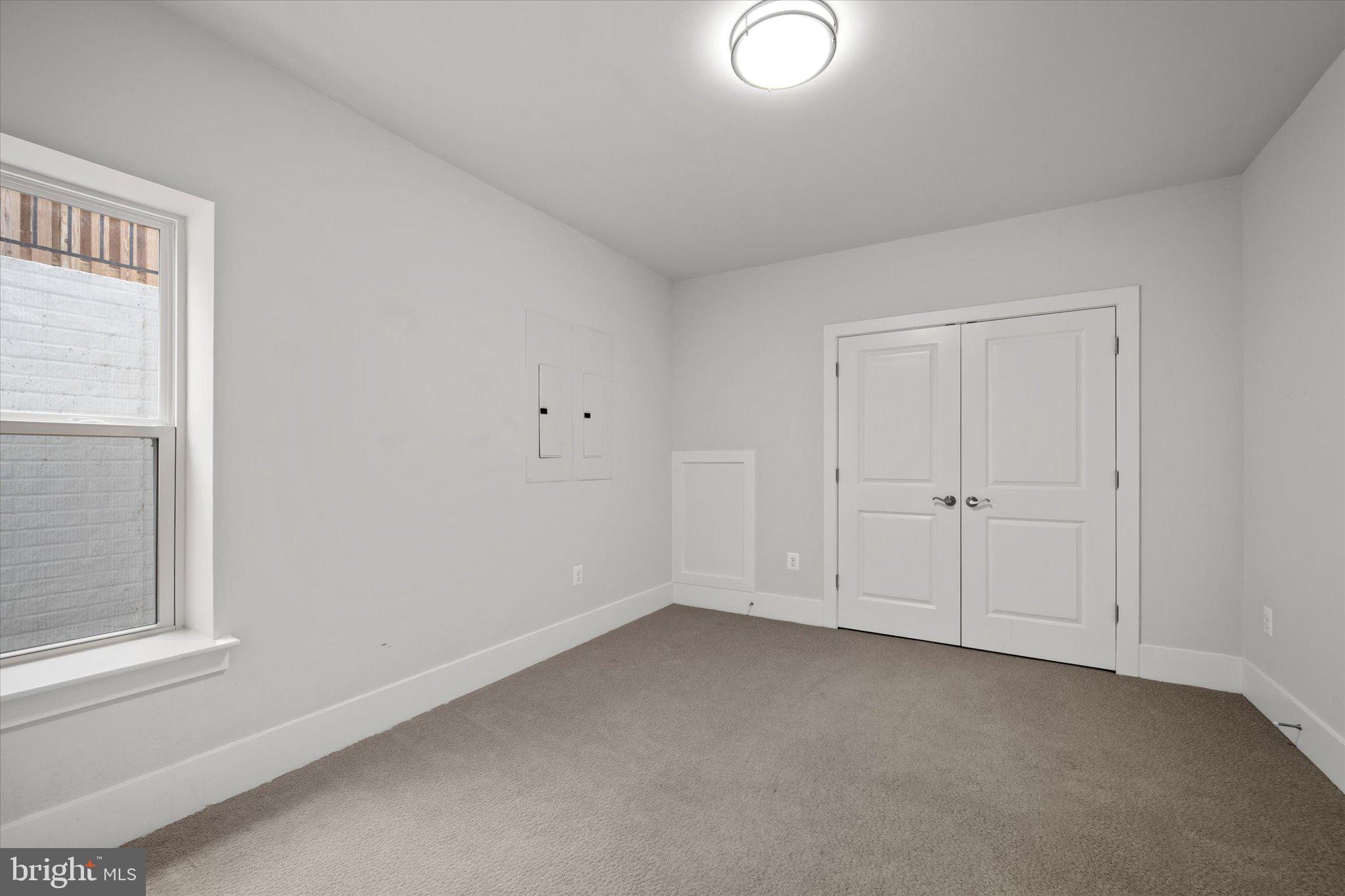 MILBURN TERRACE - Residential