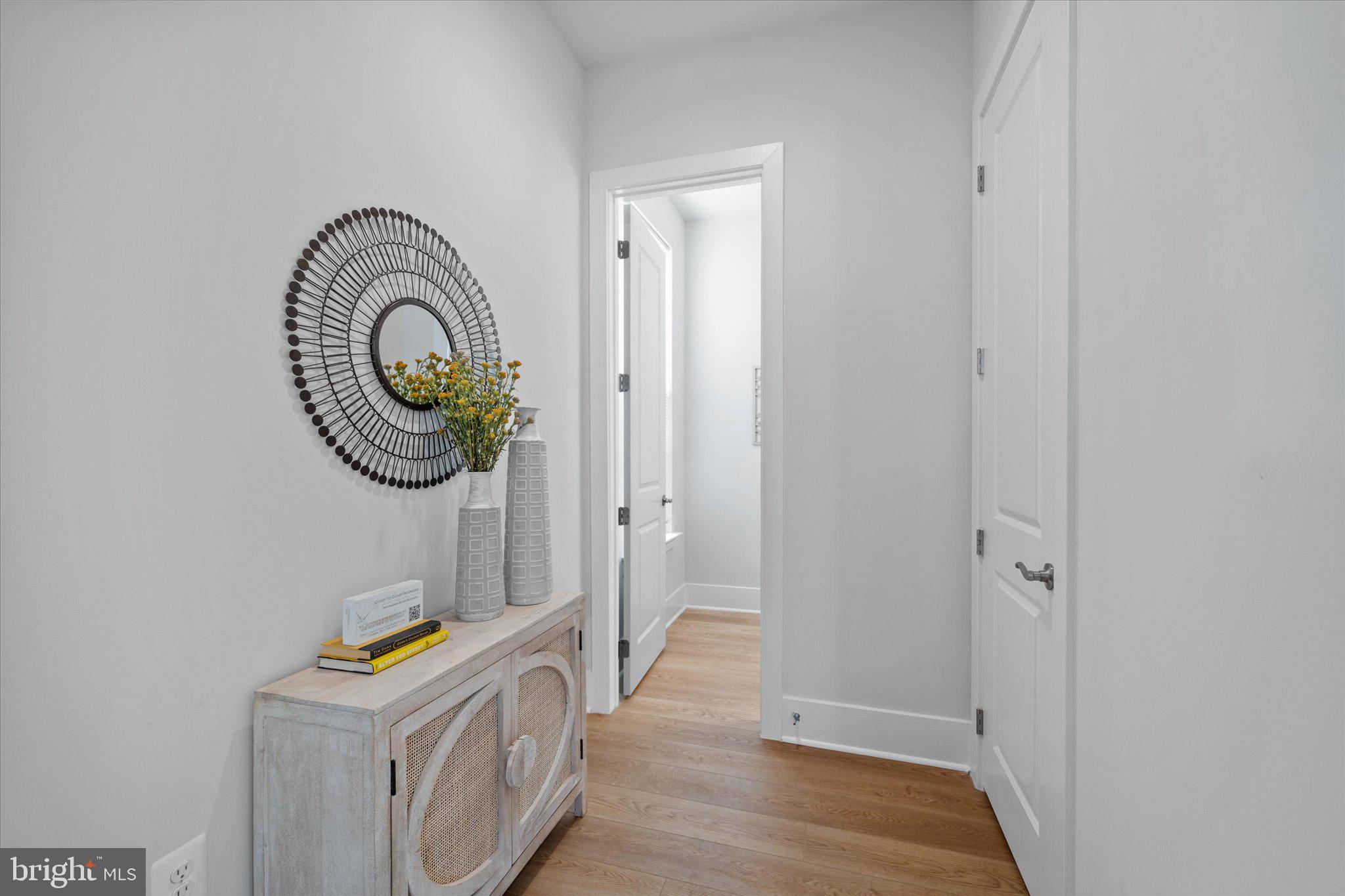 MILBURN TERRACE - Residential