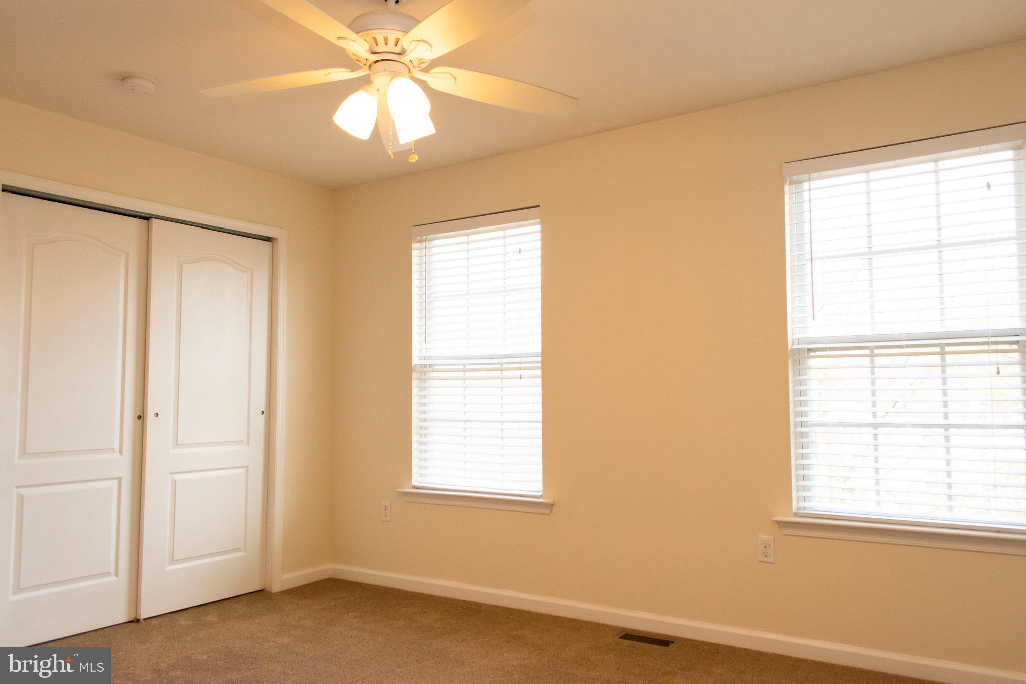 PERSIMON CREEK - Residential Lease