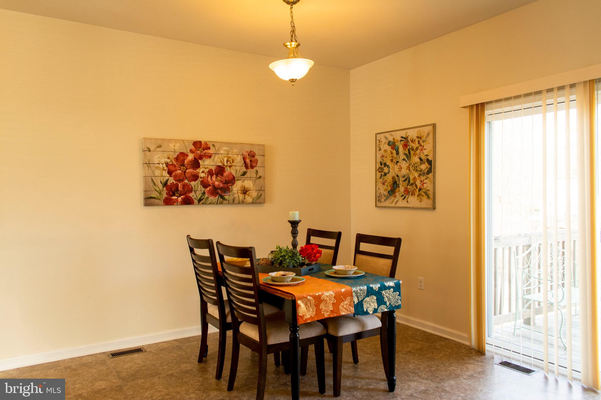 PERSIMON CREEK - Residential Lease