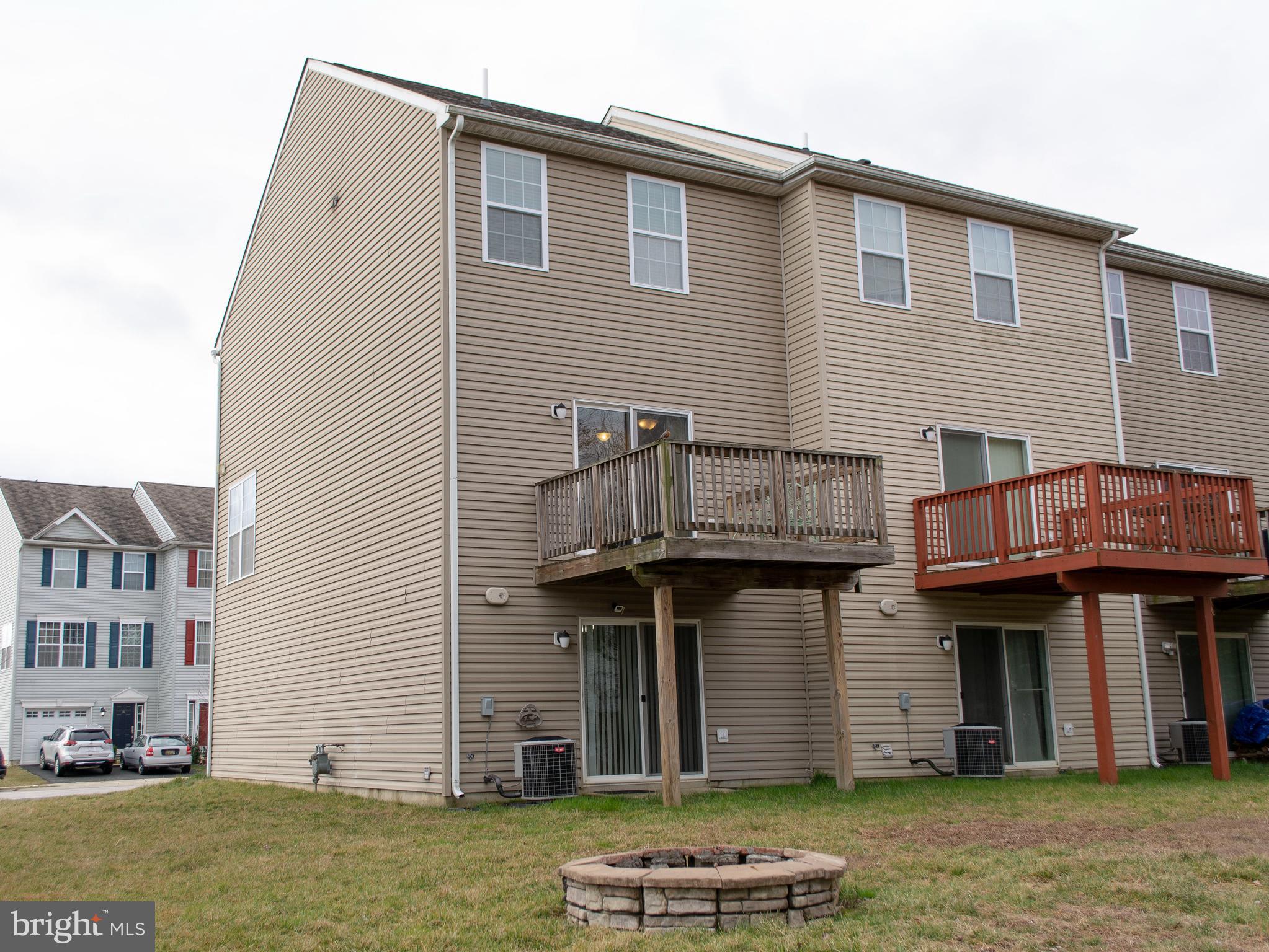 PERSIMON CREEK - Residential Lease