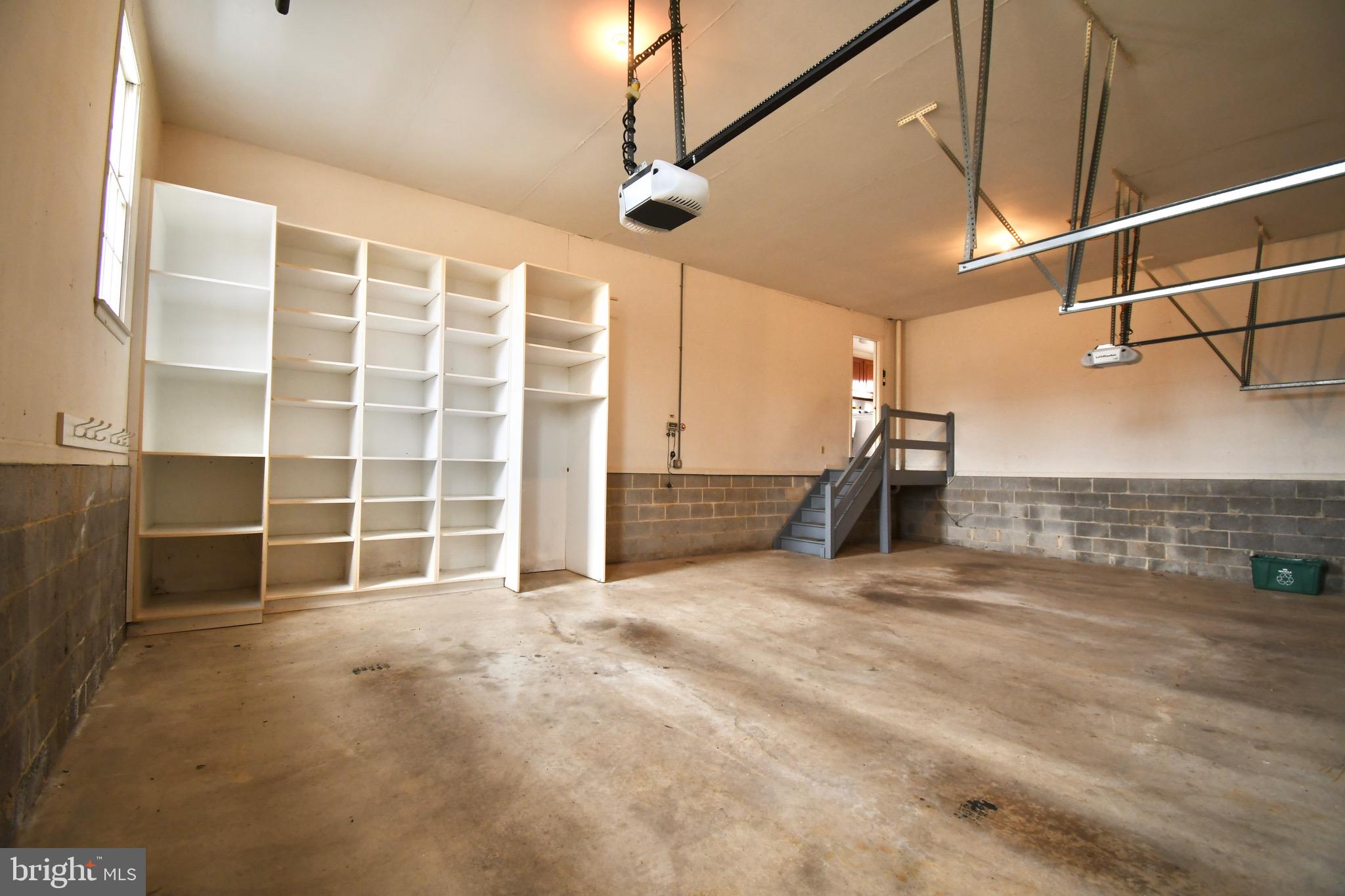 THREE PONDS - Residential