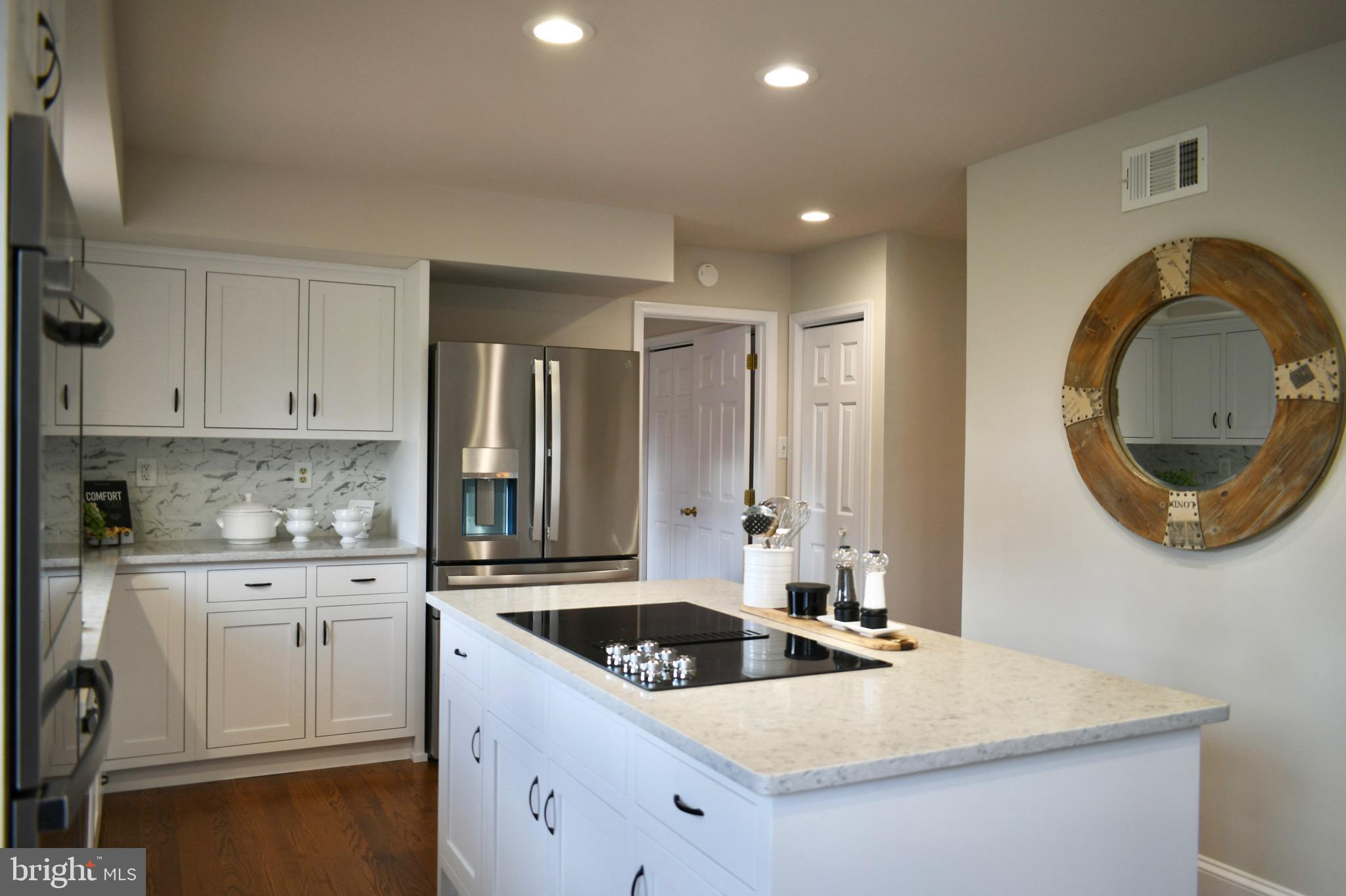 THREE PONDS - Residential