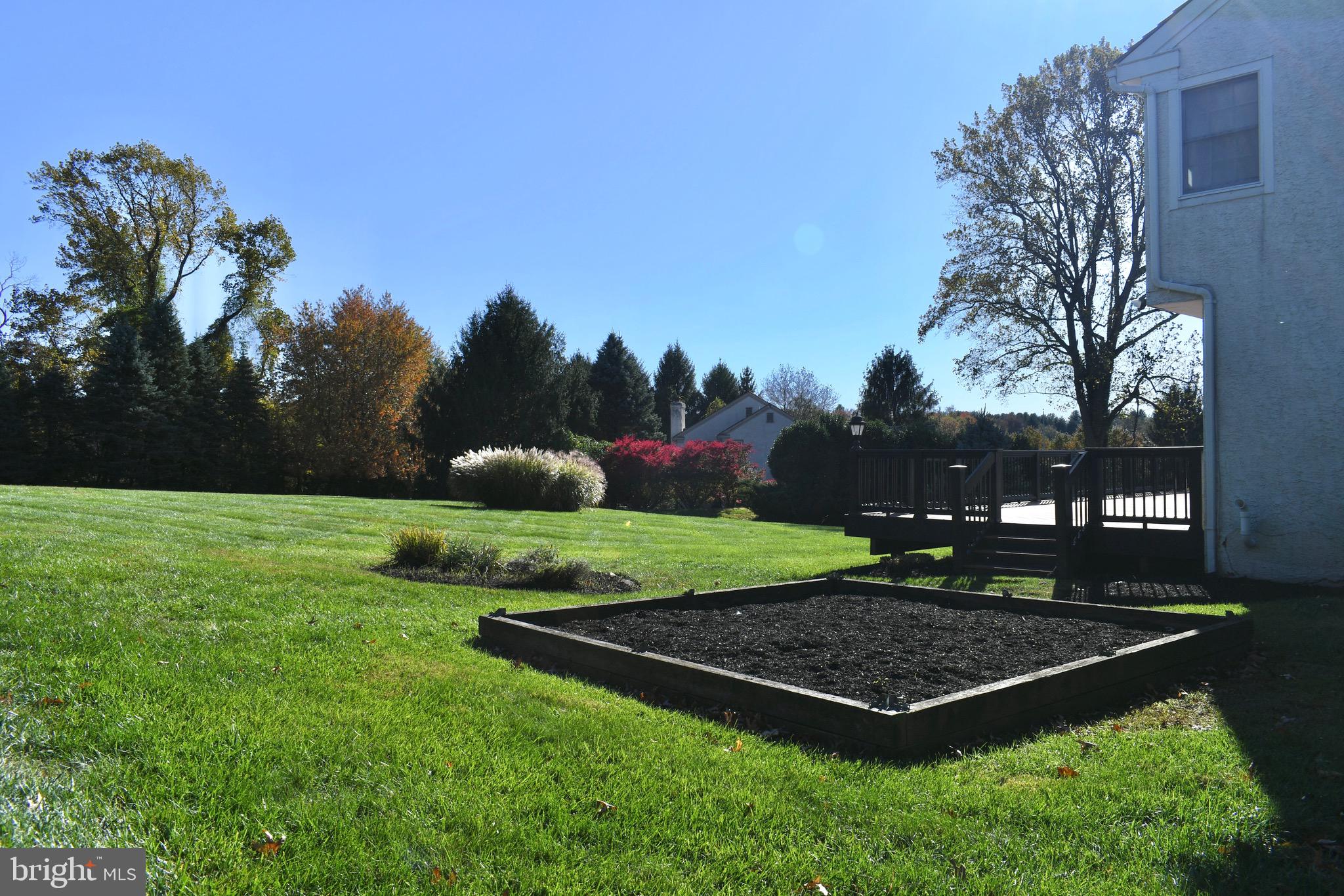 THREE PONDS - Residential