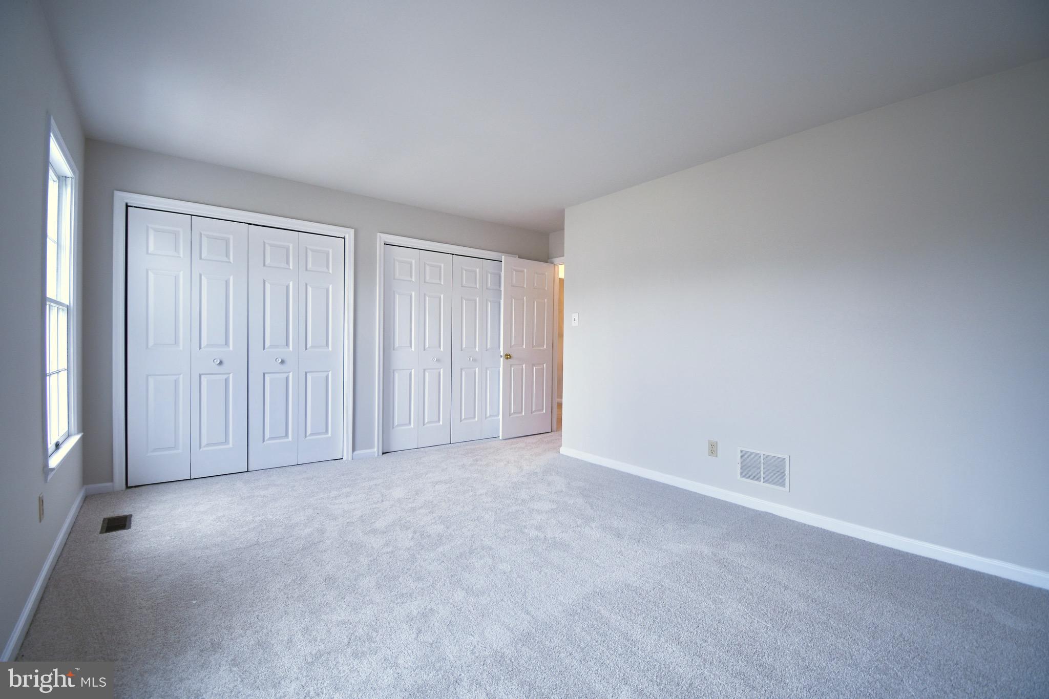 THREE PONDS - Residential