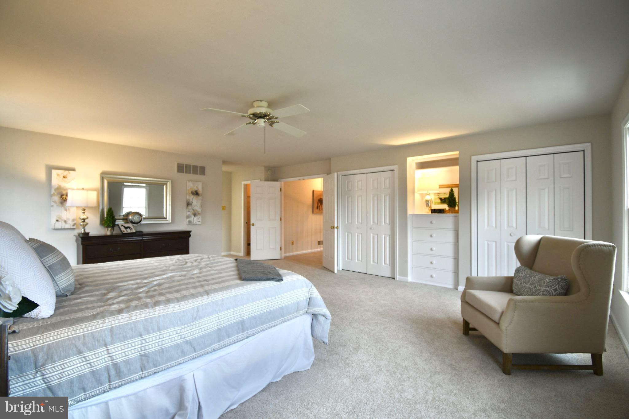 THREE PONDS - Residential