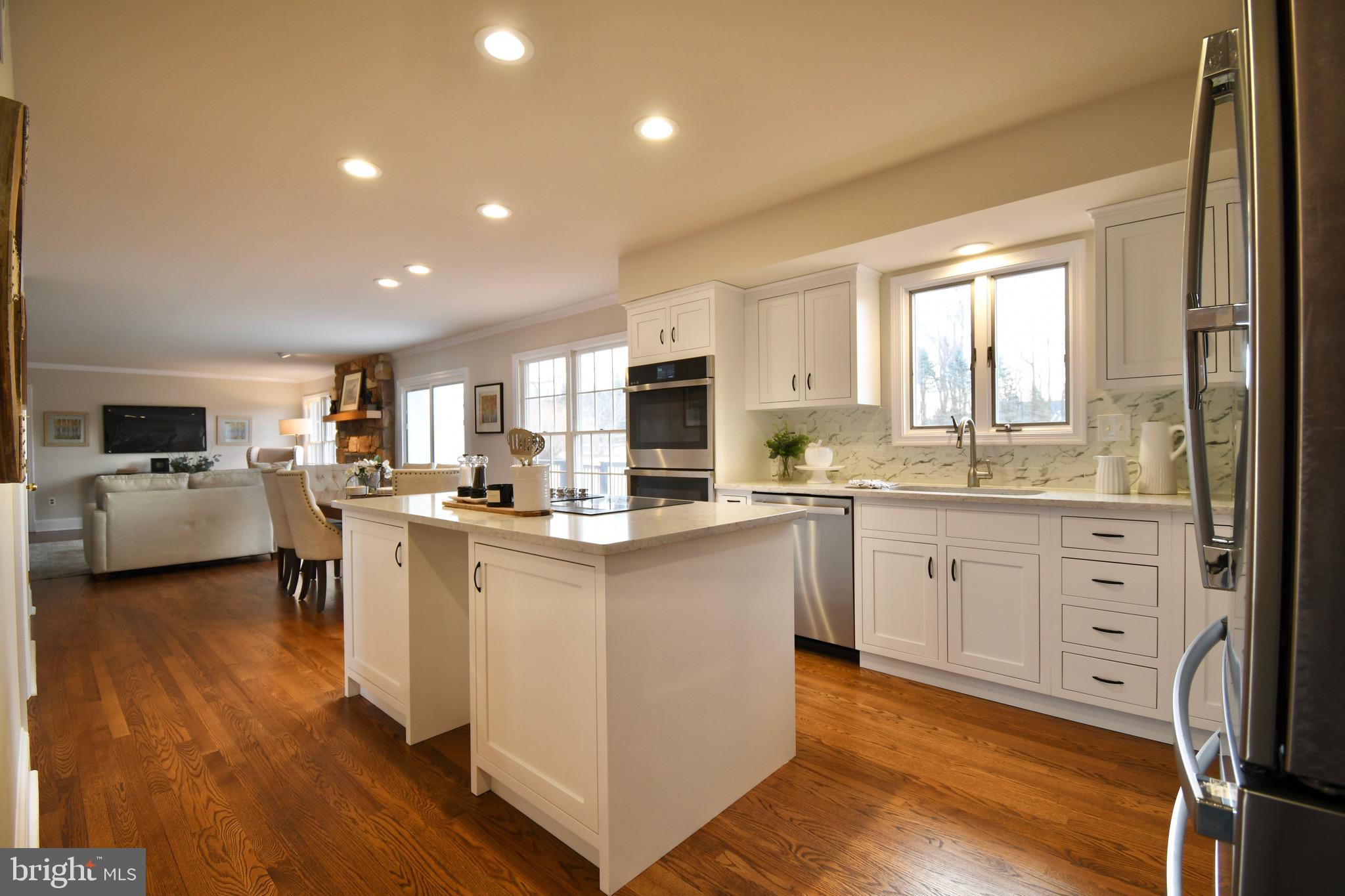 THREE PONDS - Residential