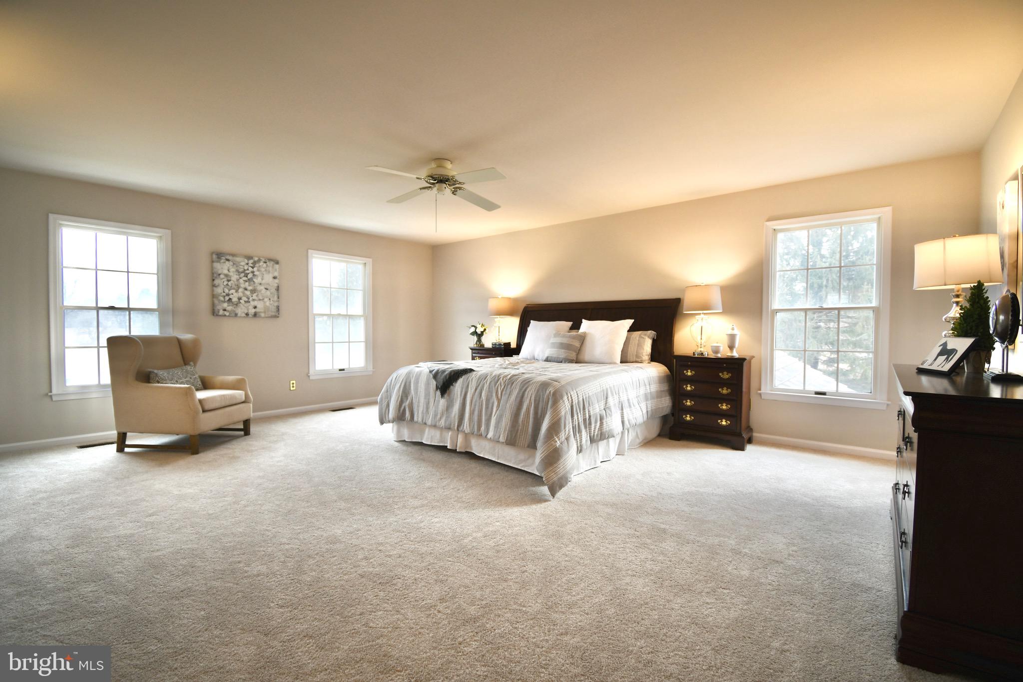 THREE PONDS - Residential