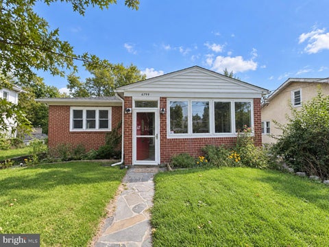 Homes For Rent - 6797 Lawnton Street<br/> PHILADELPHIA, PA 19128