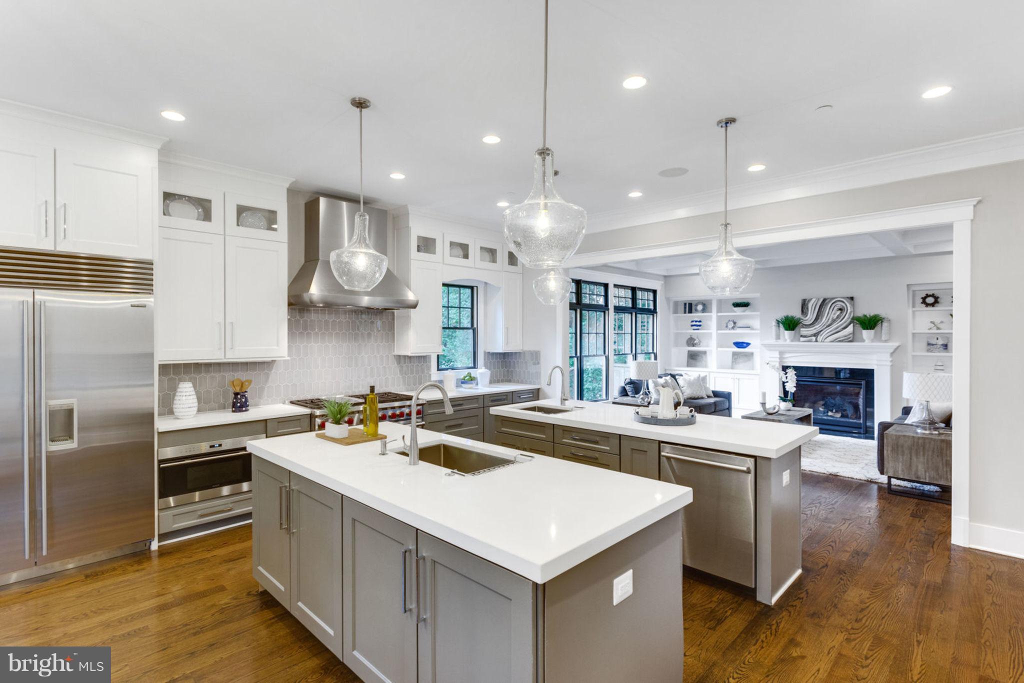 OAKWOOD KNOLLS - Residential