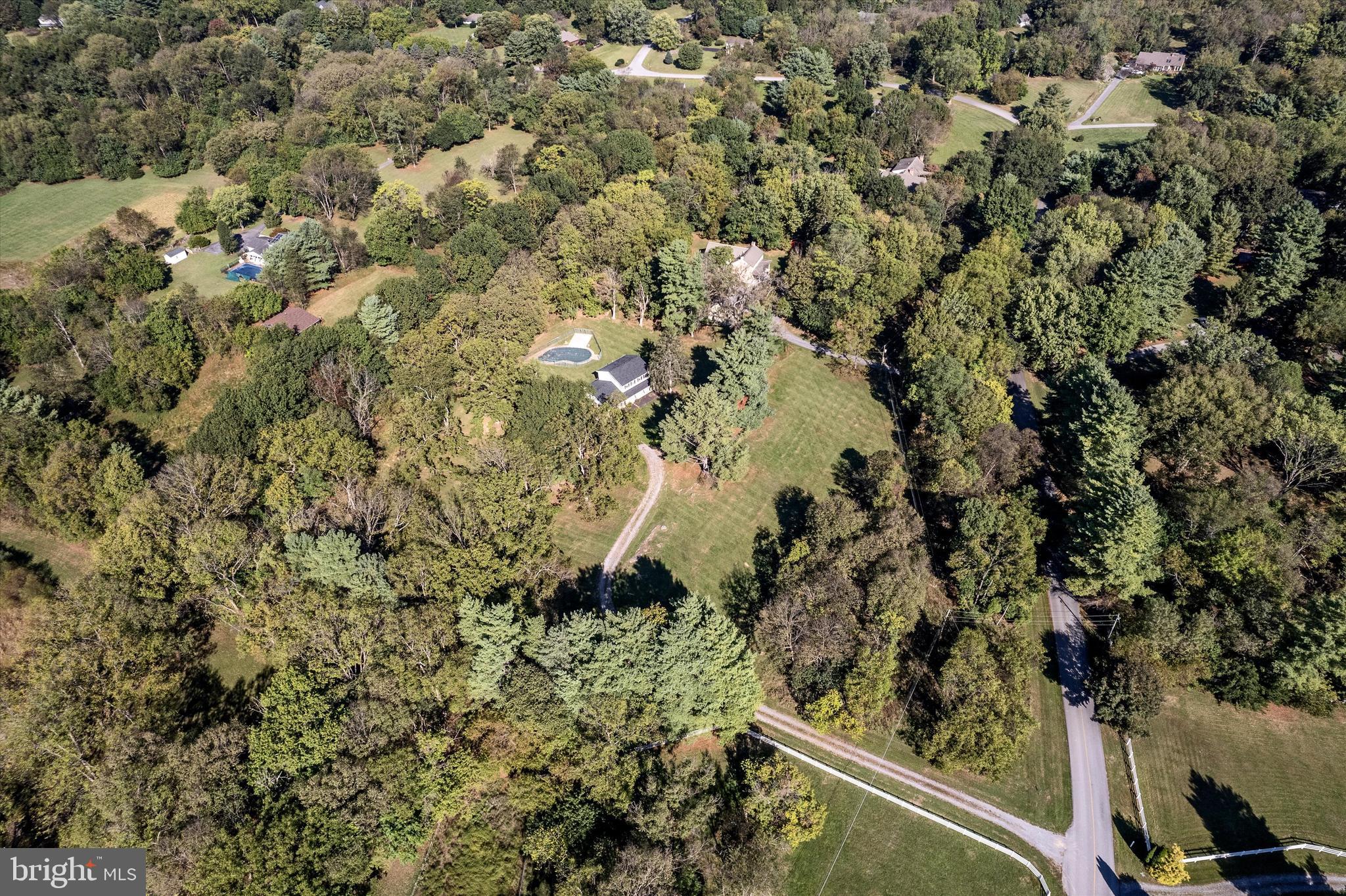 LEDGE LOWE - Residential