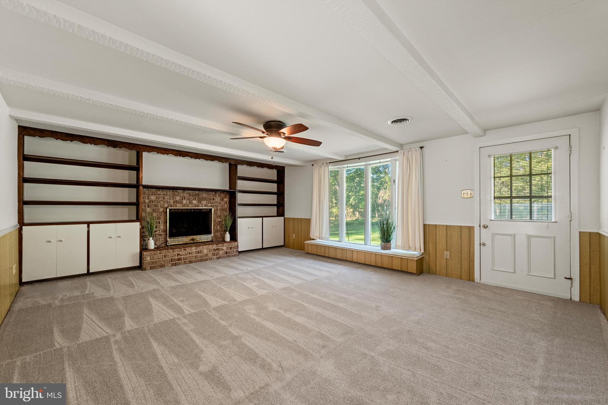 LEDGE LOWE - Residential