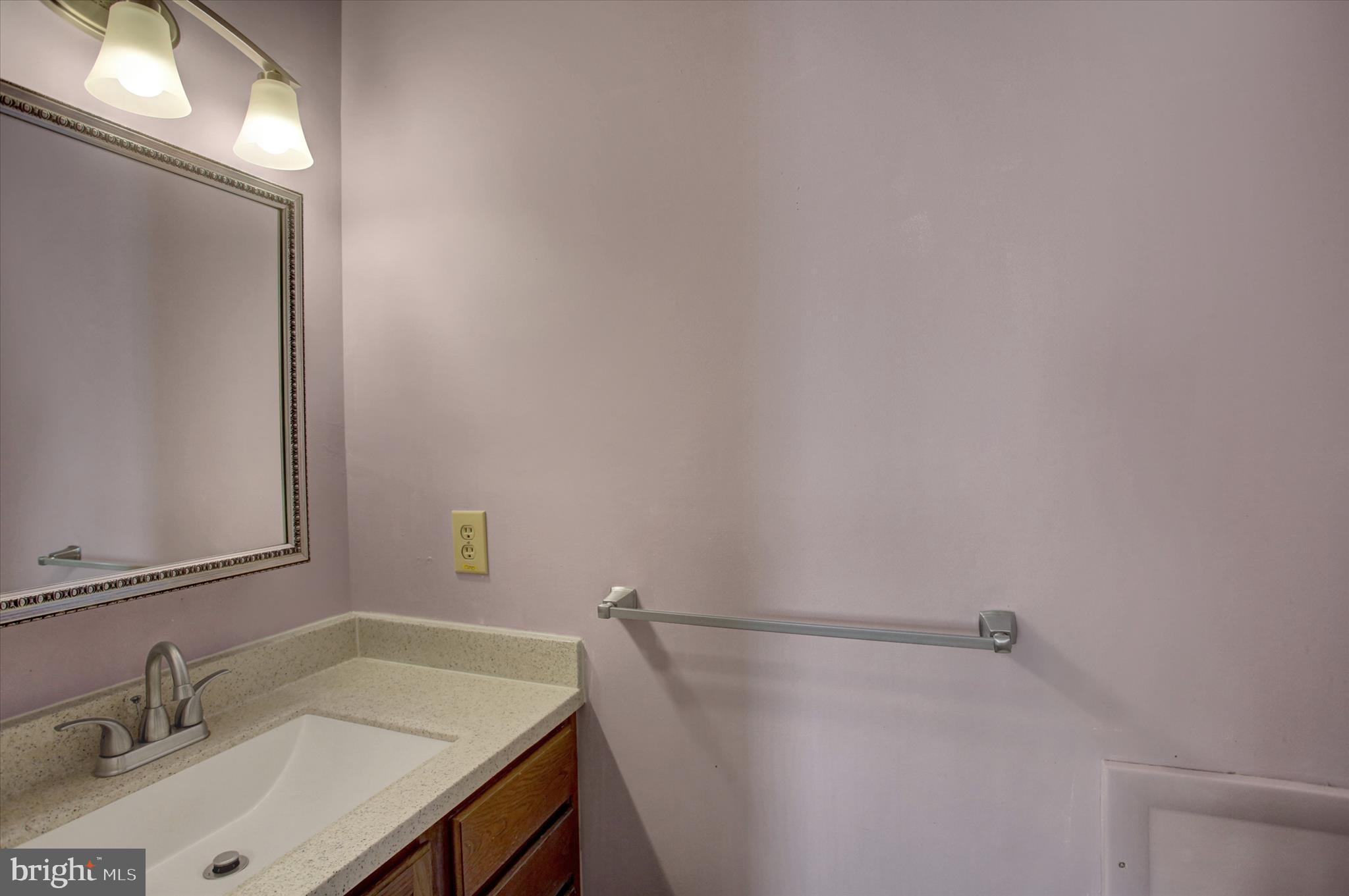 RUSTIC HILL - Residential