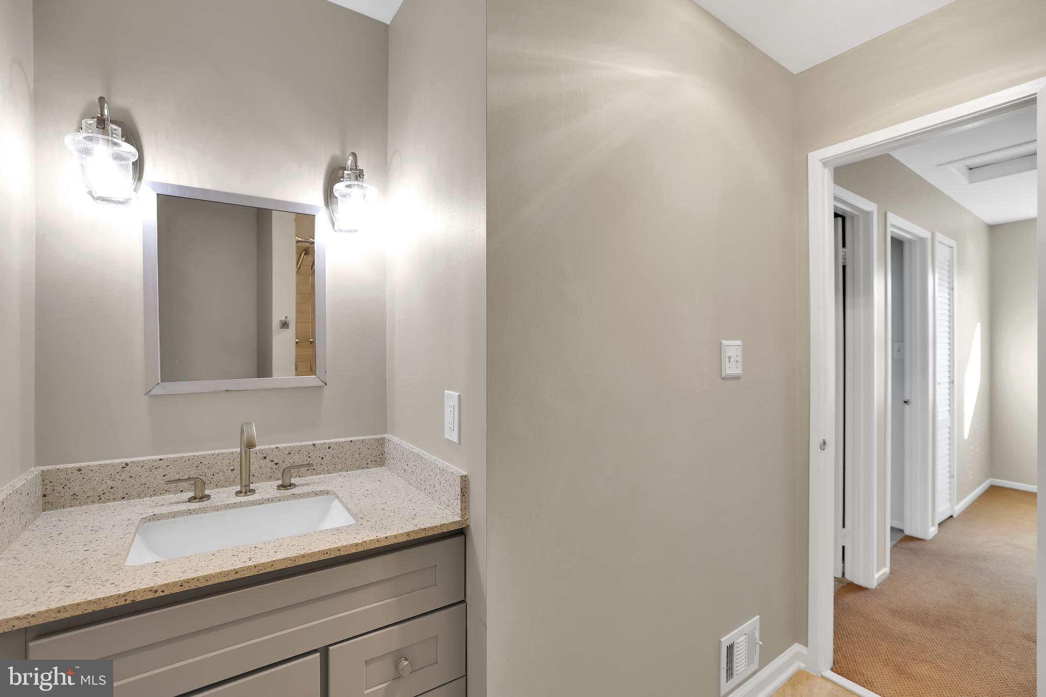 CHURCHILL TOWN SECTOR - Residential