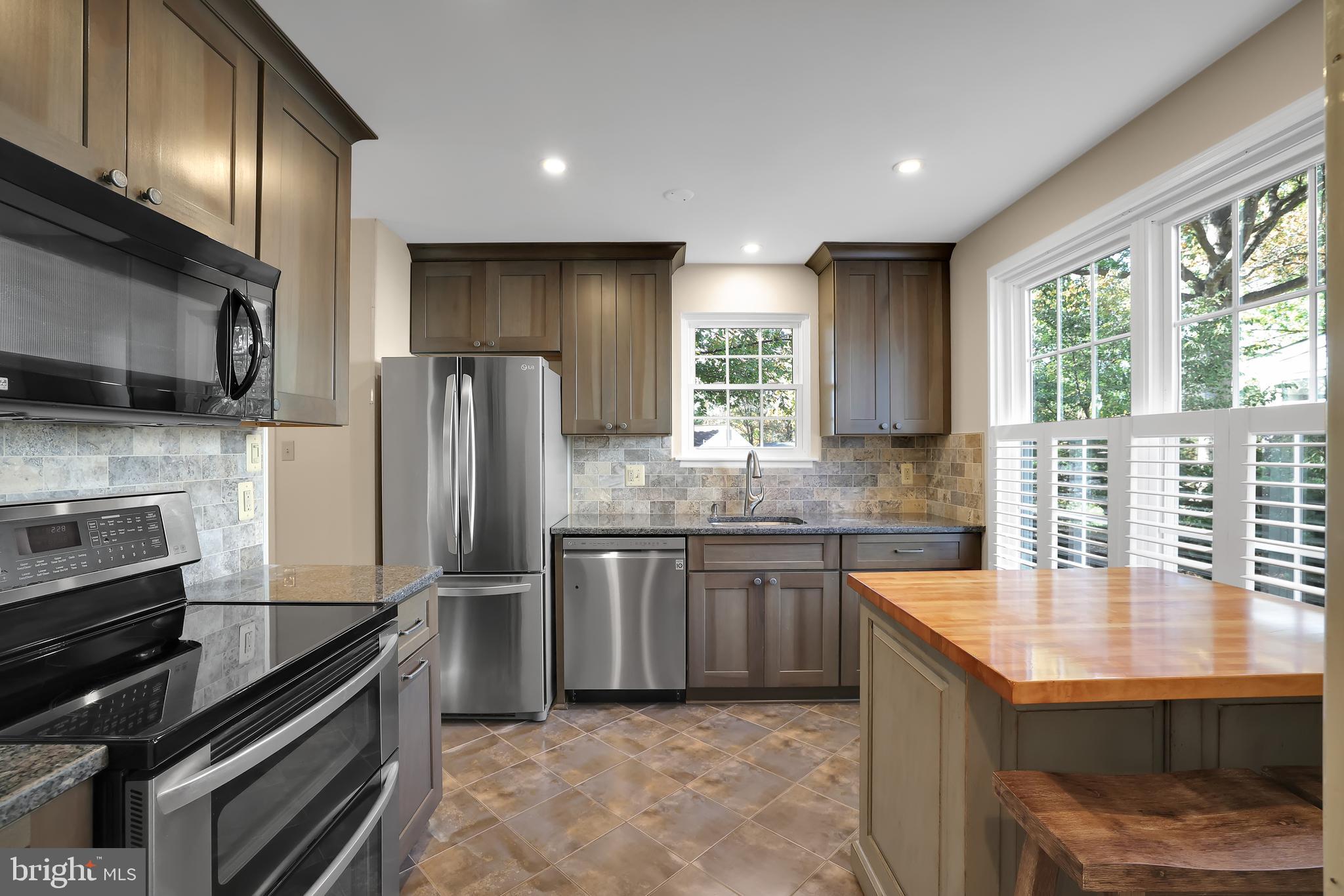 CHURCHILL TOWN SECTOR - Residential