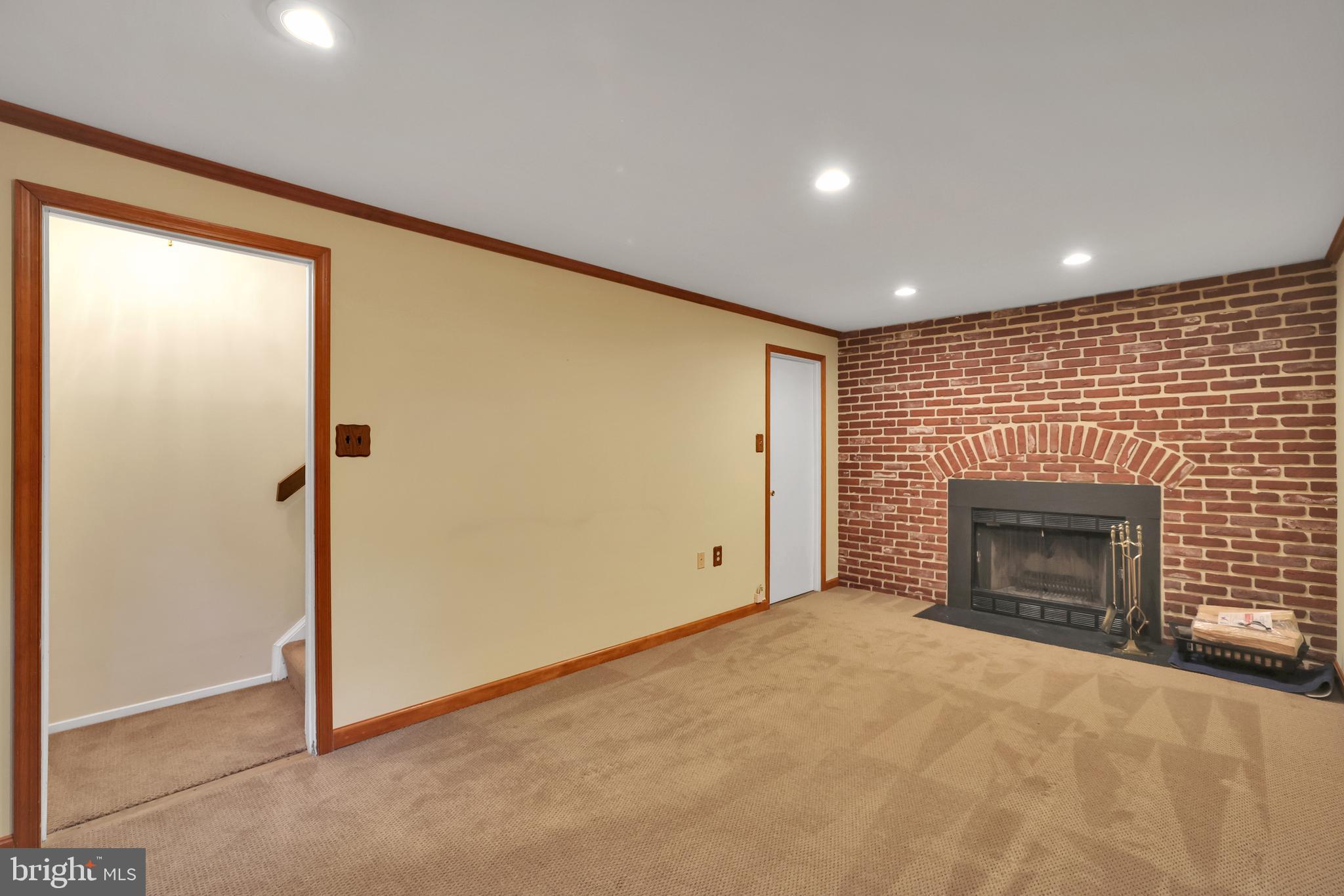 CHURCHILL TOWN SECTOR - Residential