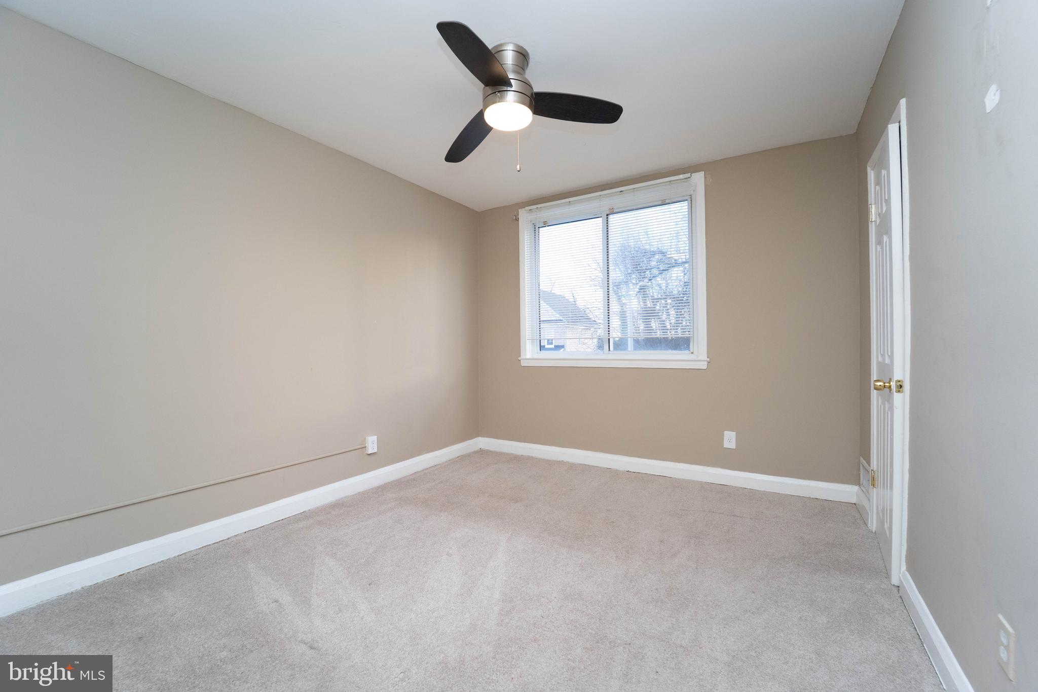 PARKLANE - Residential